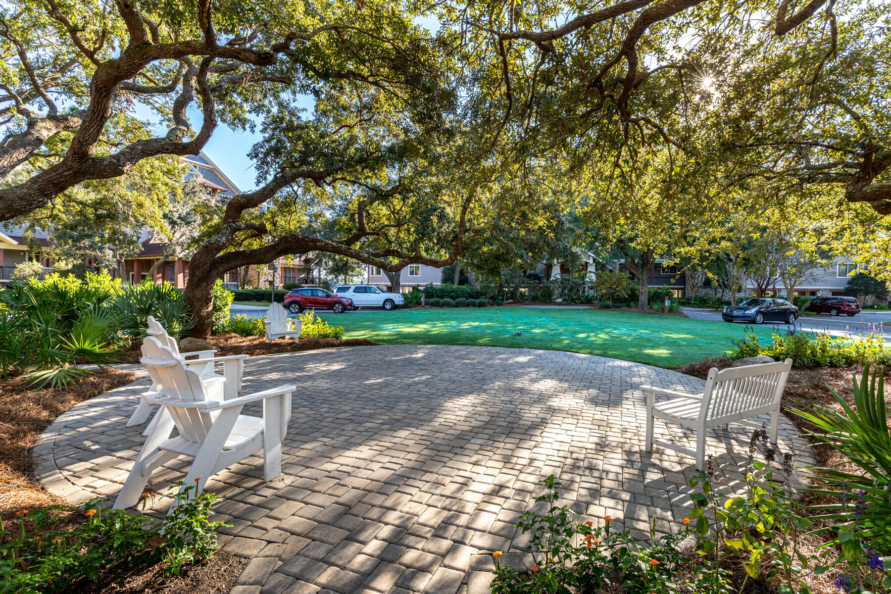 WILD HERON LAKESIDE LODGE - Residential