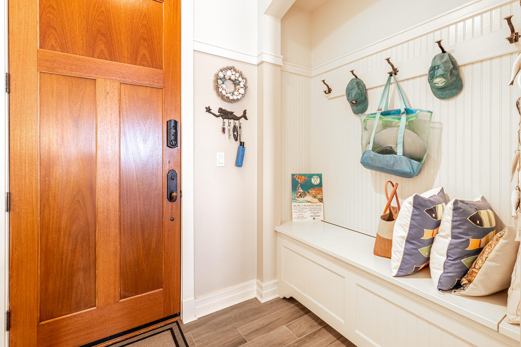 WILD HERON LAKESIDE LODGE - Residential