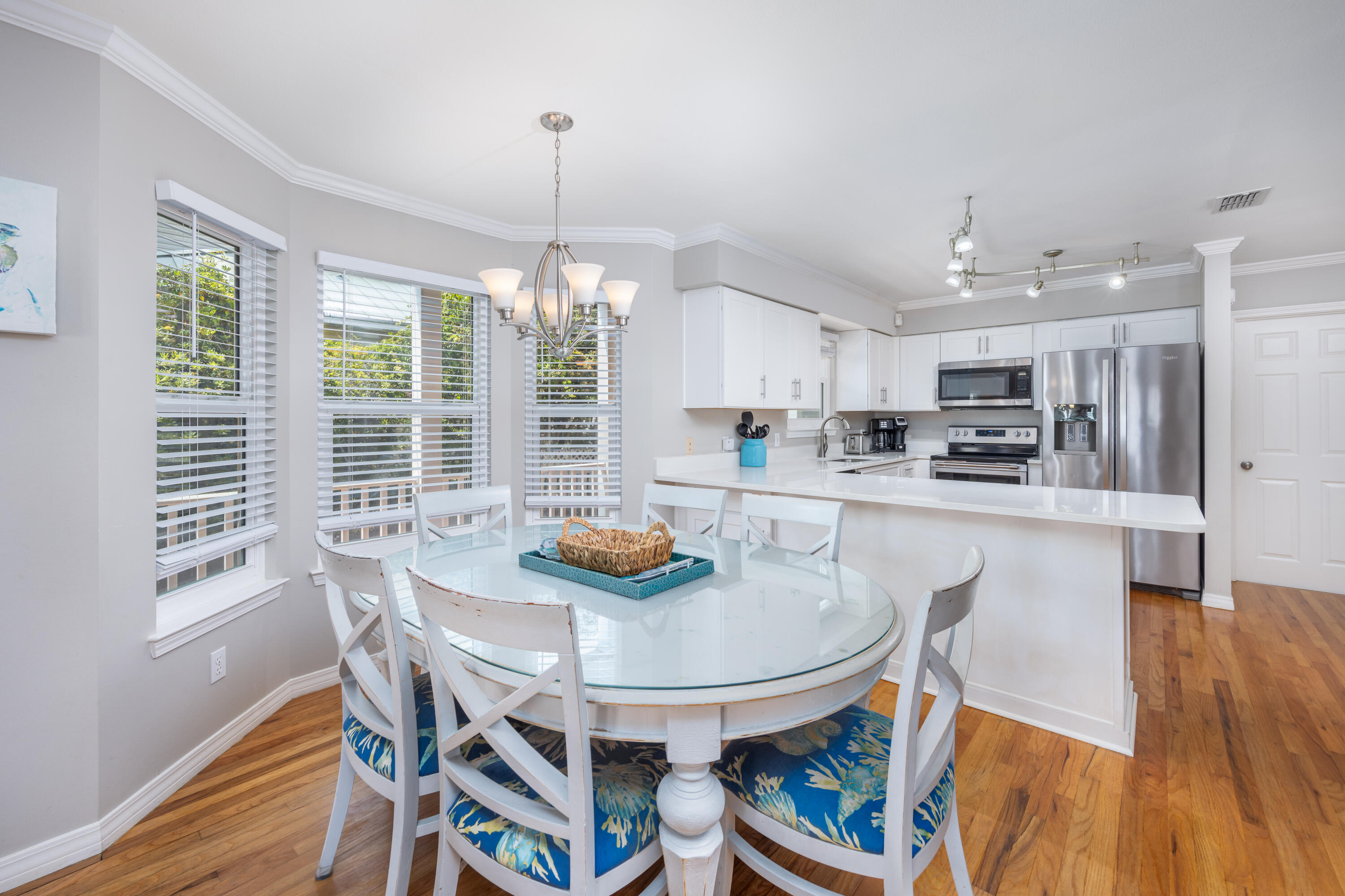 CRYSTAL BEACH - Residential