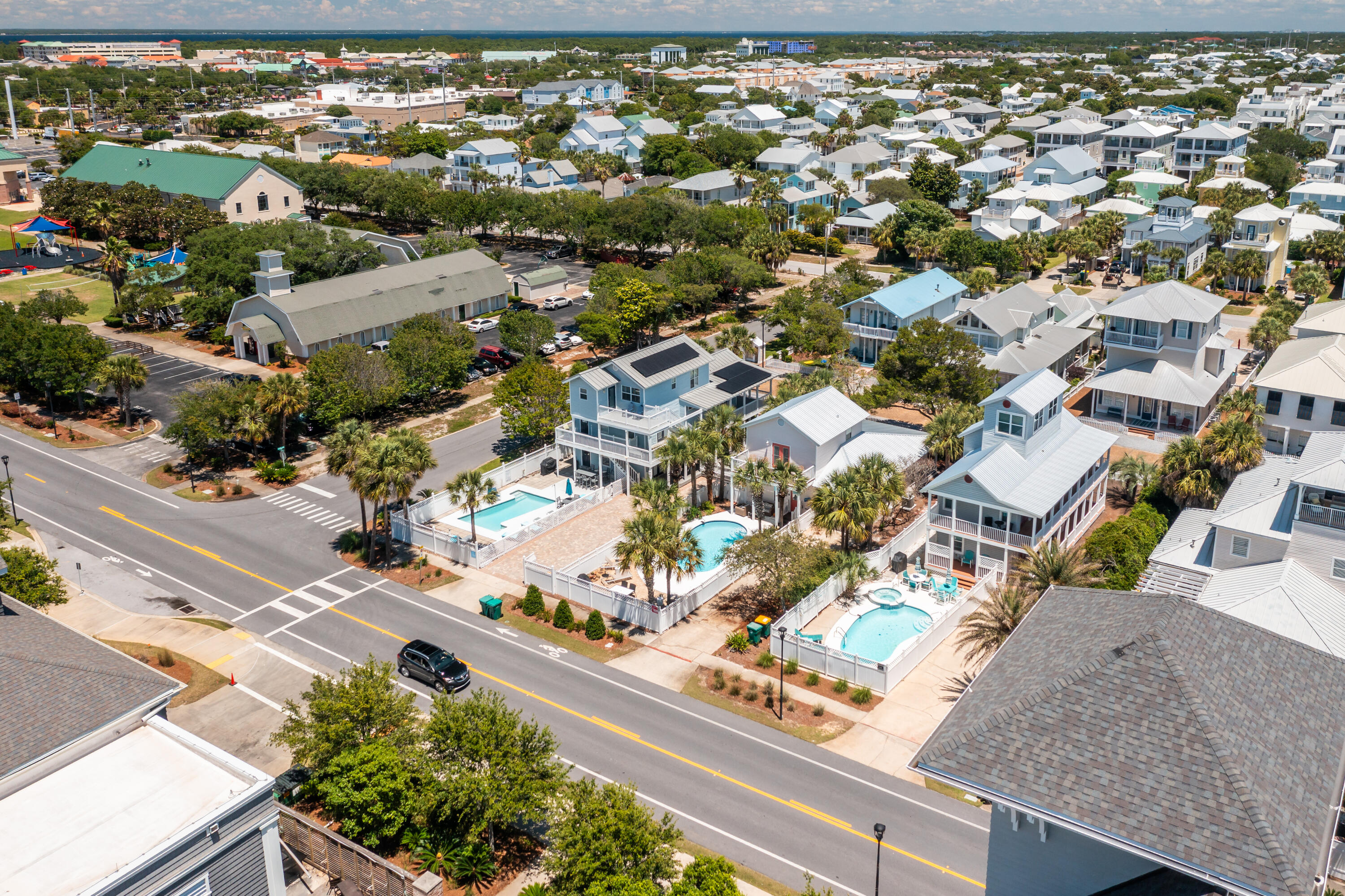 CRYSTAL BEACH - Residential