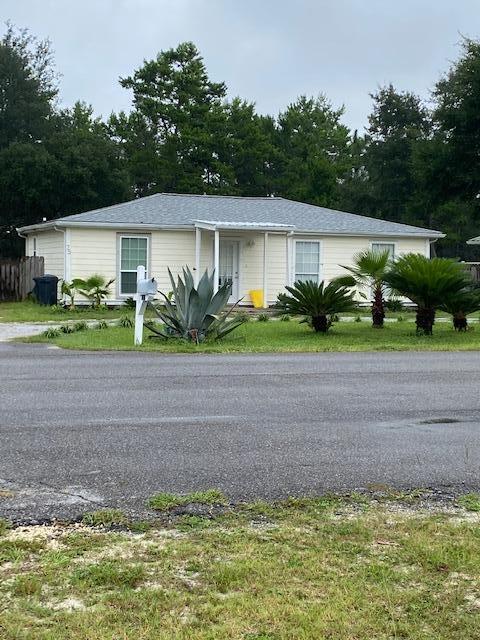 ELIZABETH FARMS UNREC - Residential Lease