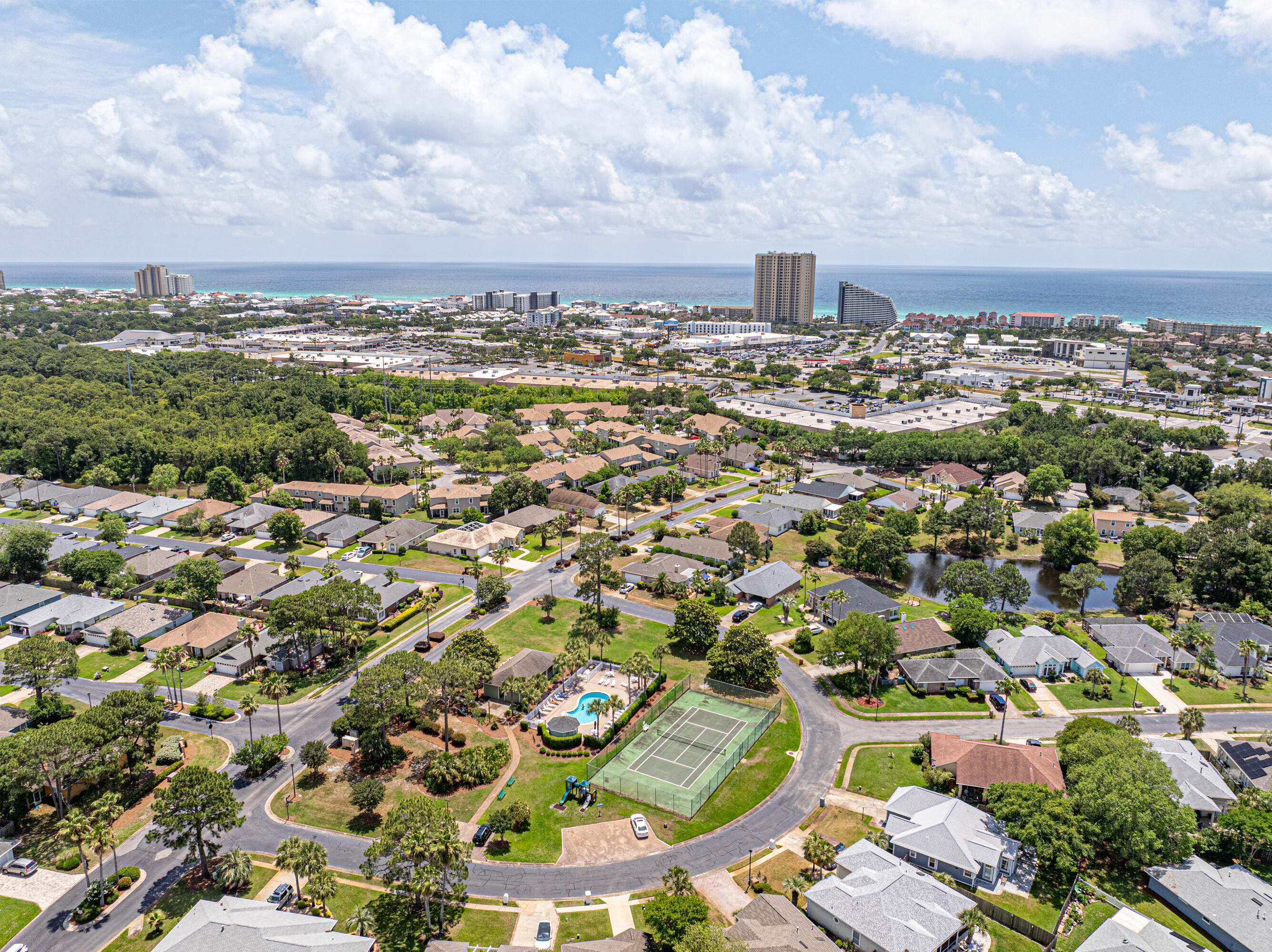 BAYSIDE - Residential