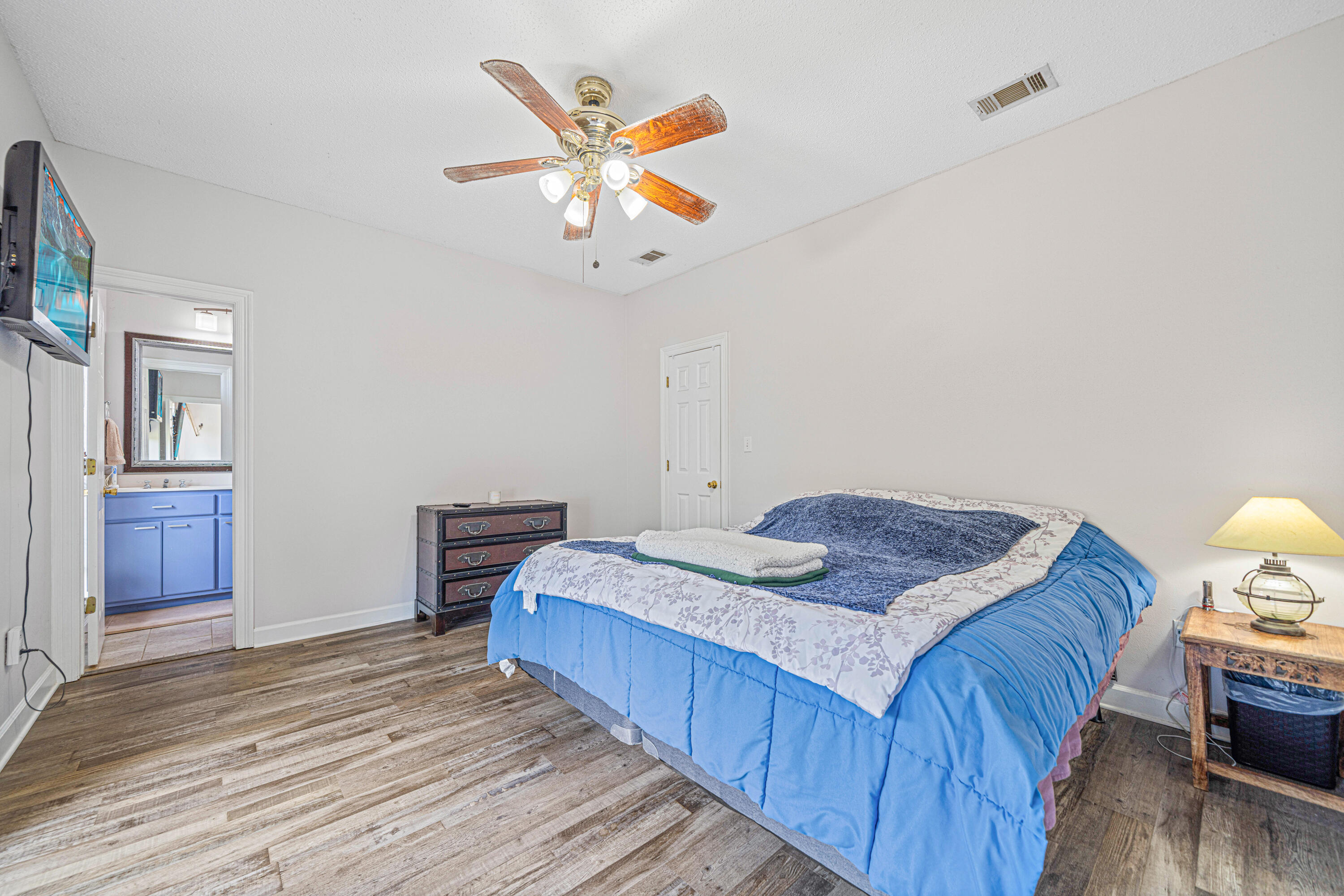 BAYSIDE - Residential
