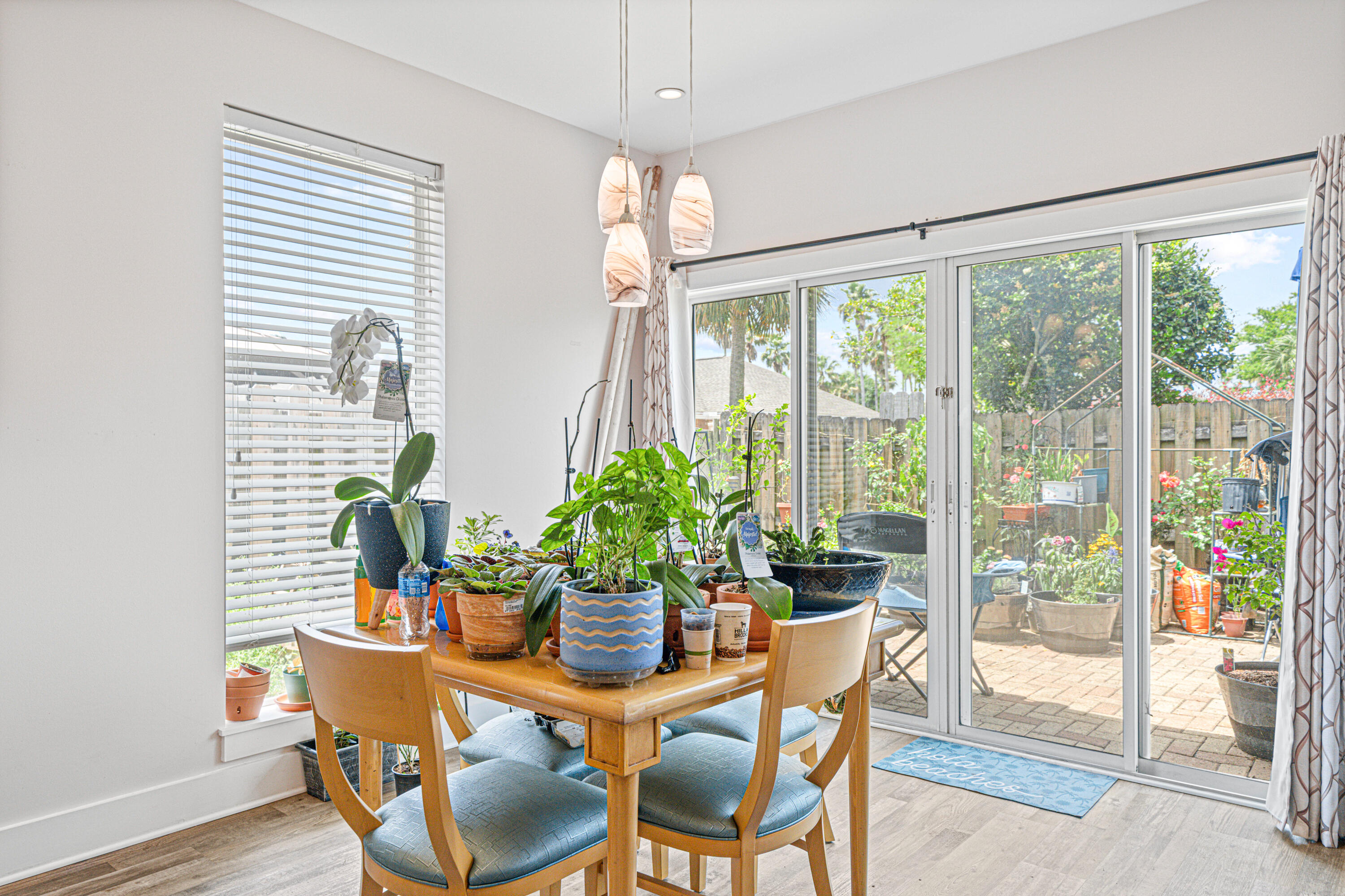 BAYSIDE - Residential