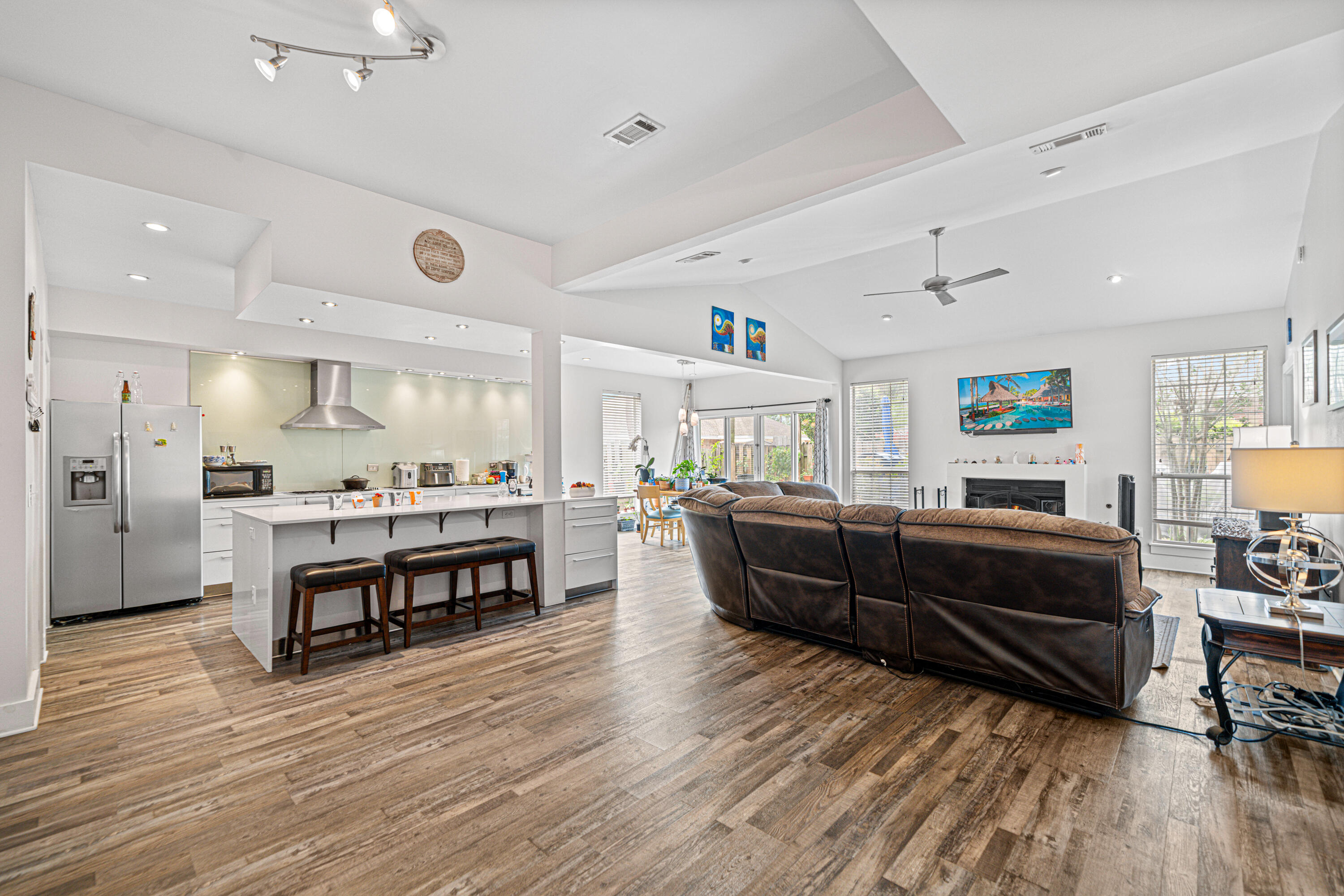 BAYSIDE - Residential
