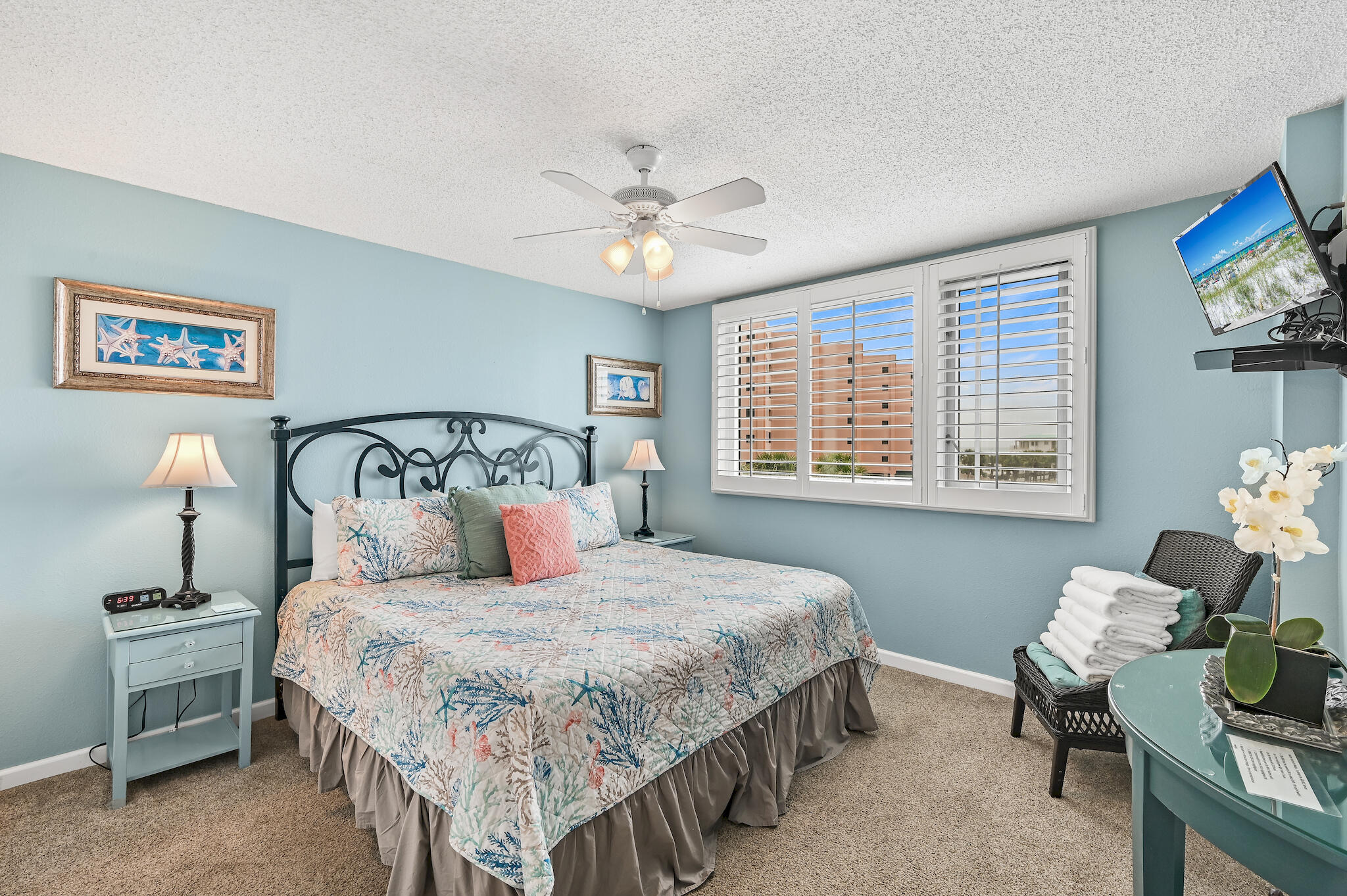 ISLANDER CONDO PH 2 - Residential