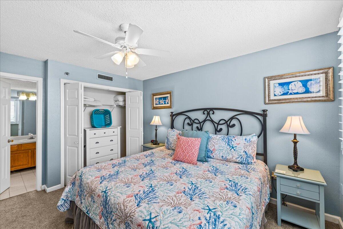 ISLANDER CONDO PH 2 - Residential