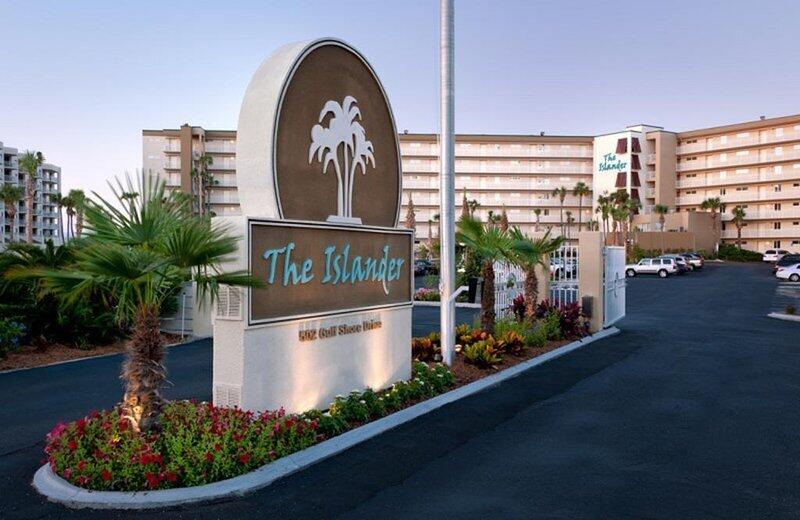 ISLANDER CONDO PH 2 - Residential