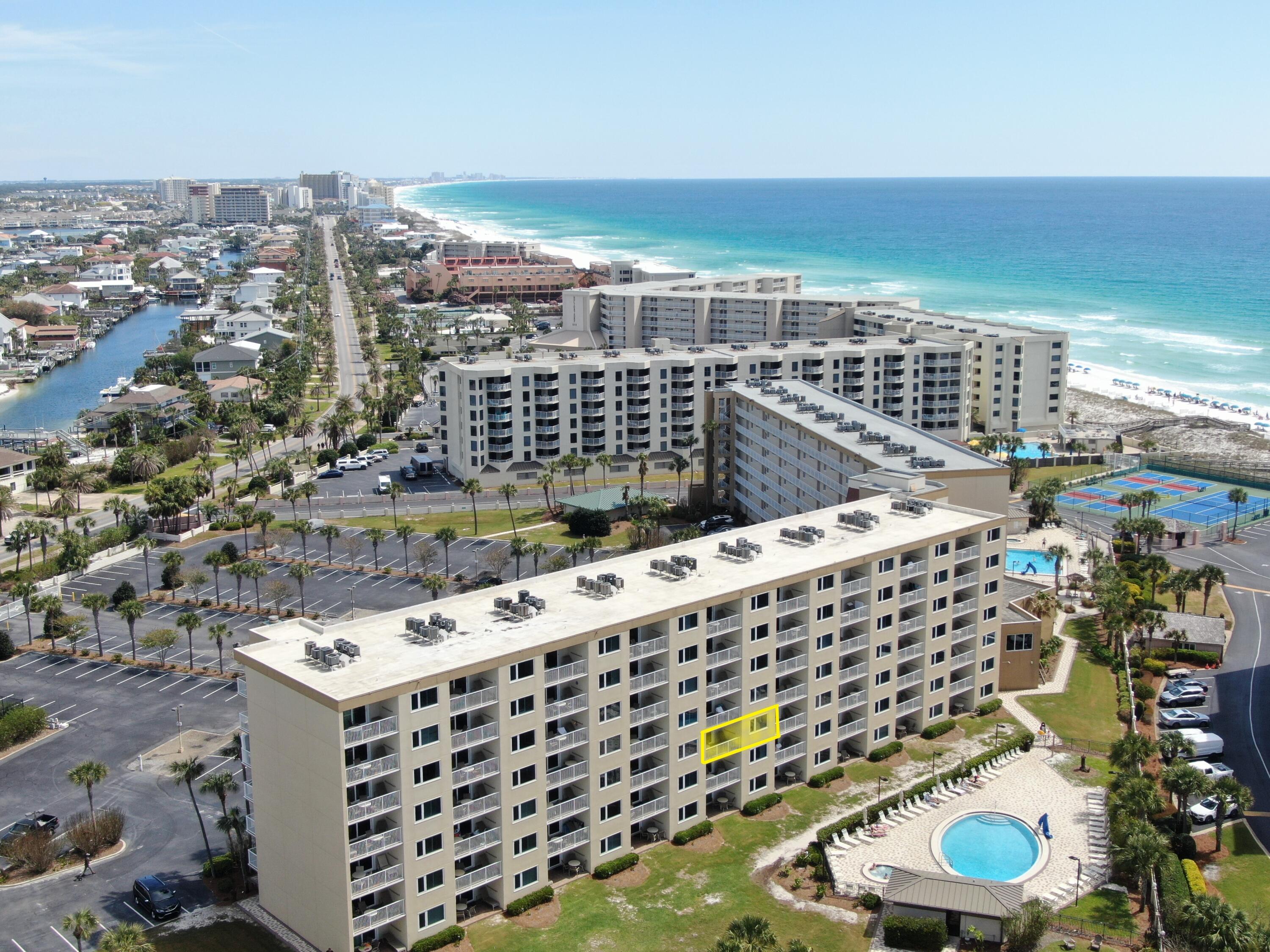 ISLANDER CONDO PH 2 - Residential