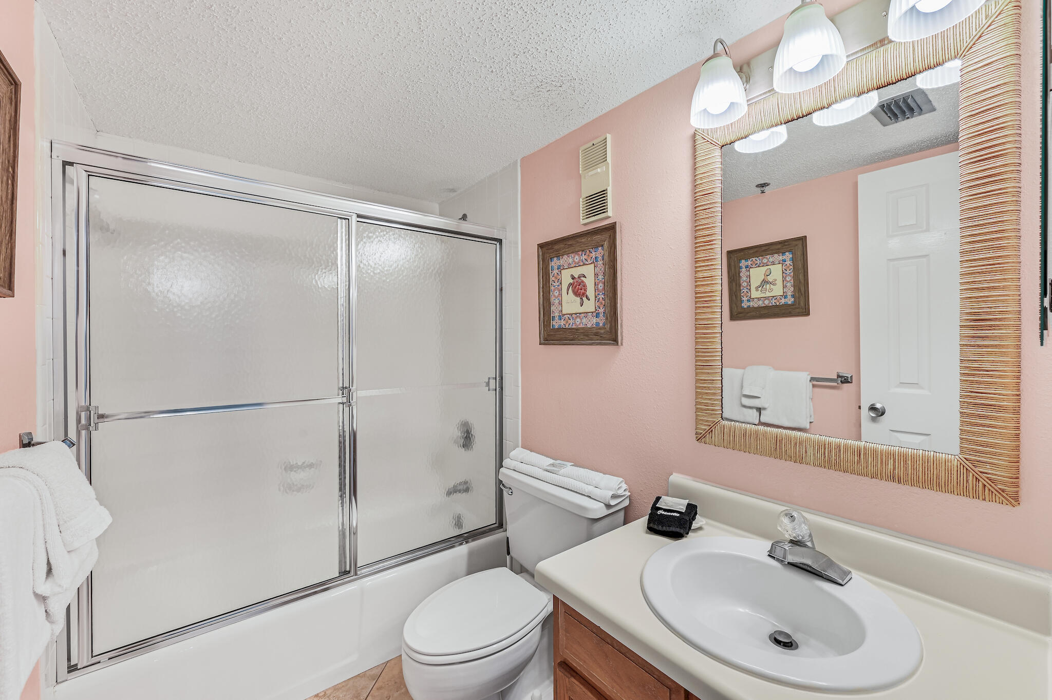 ISLANDER CONDO PH 2 - Residential