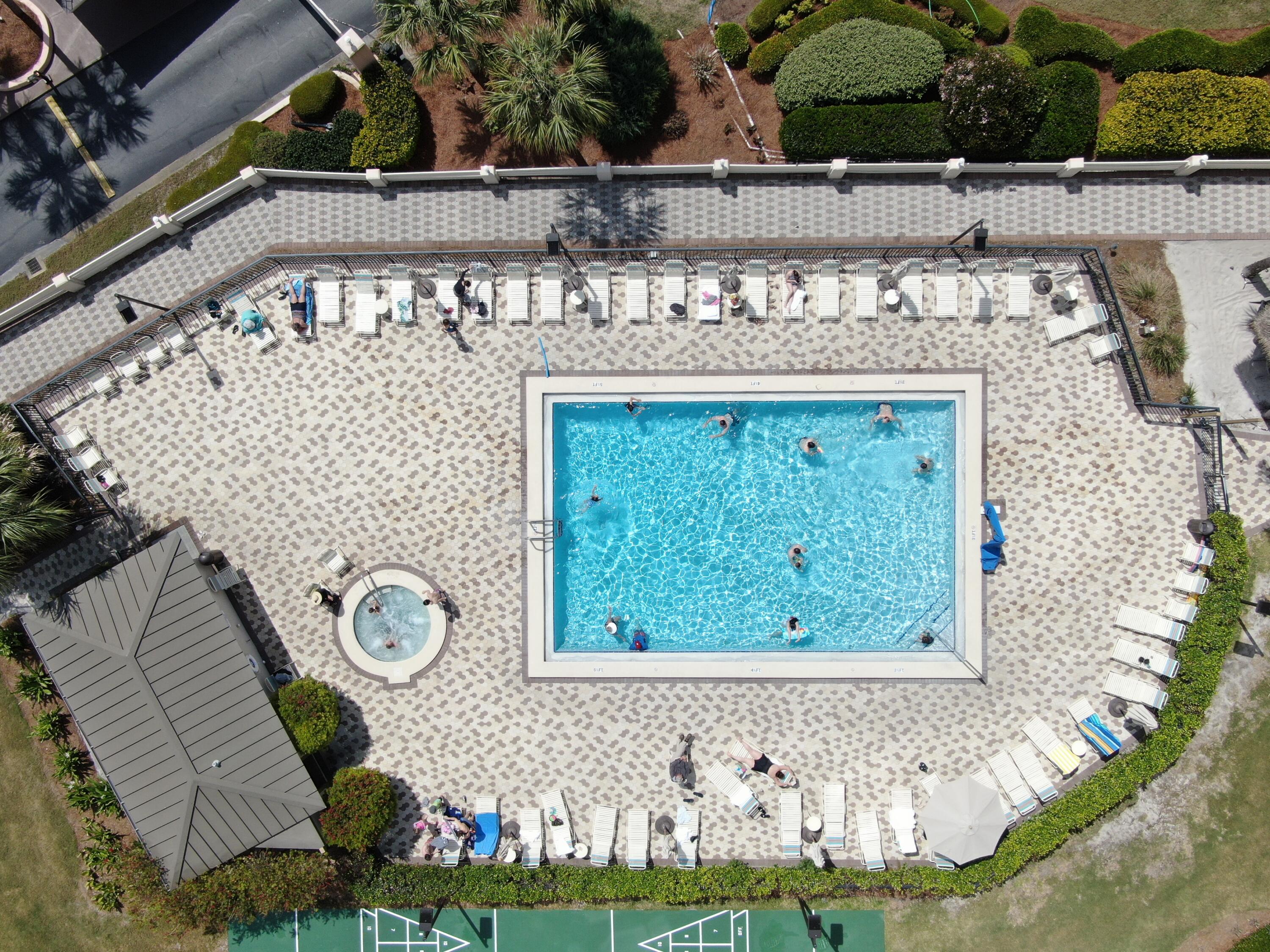 ISLANDER CONDO PH 2 - Residential