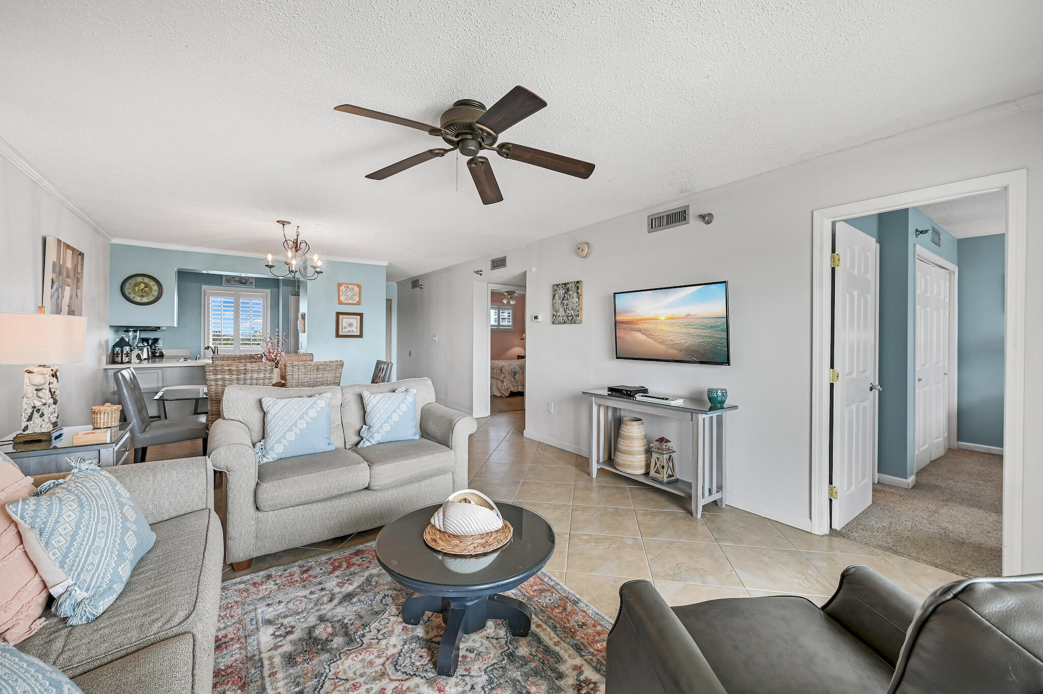 ISLANDER CONDO PH 2 - Residential