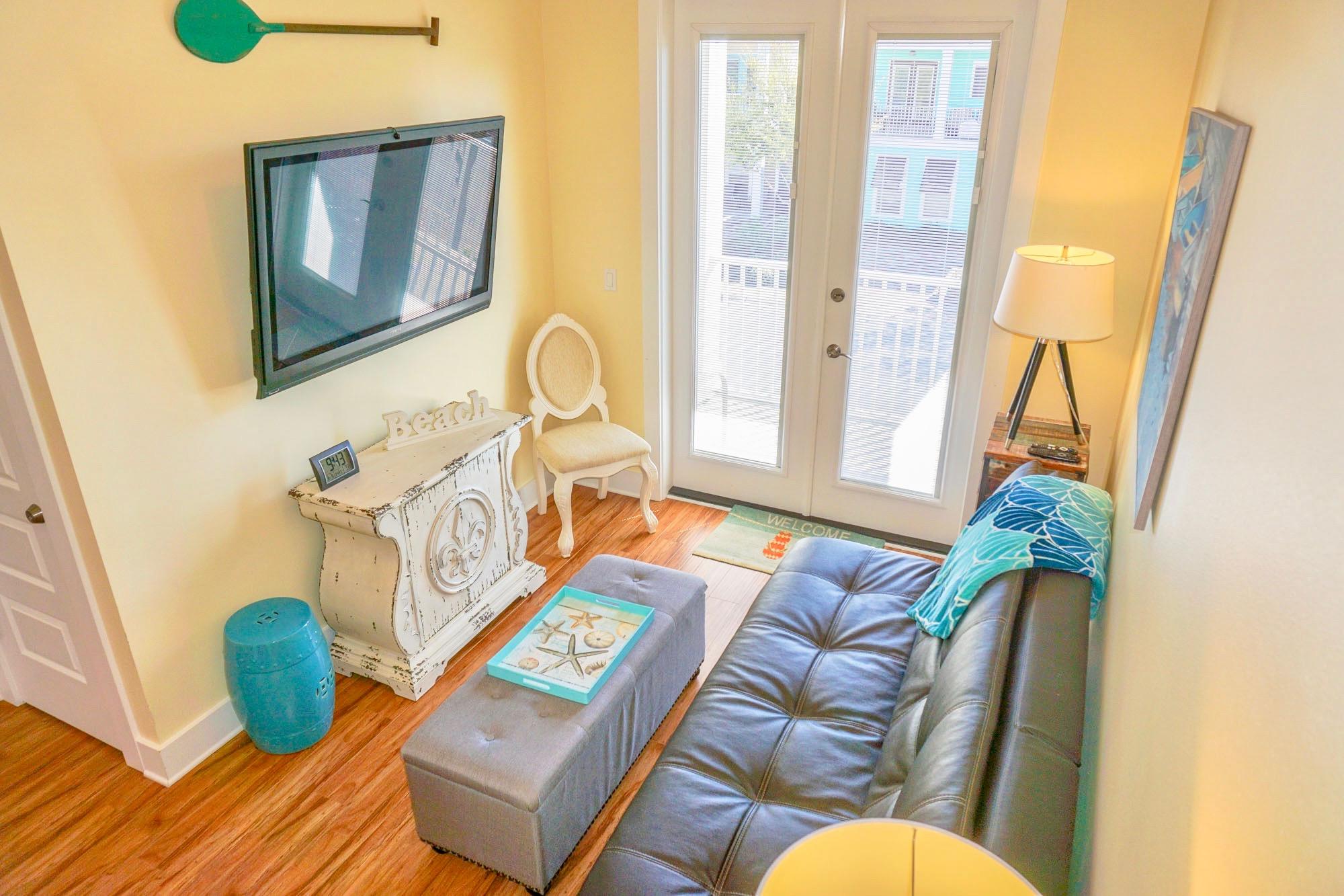 VILLAGES OF CRYSTAL BEACH - Residential