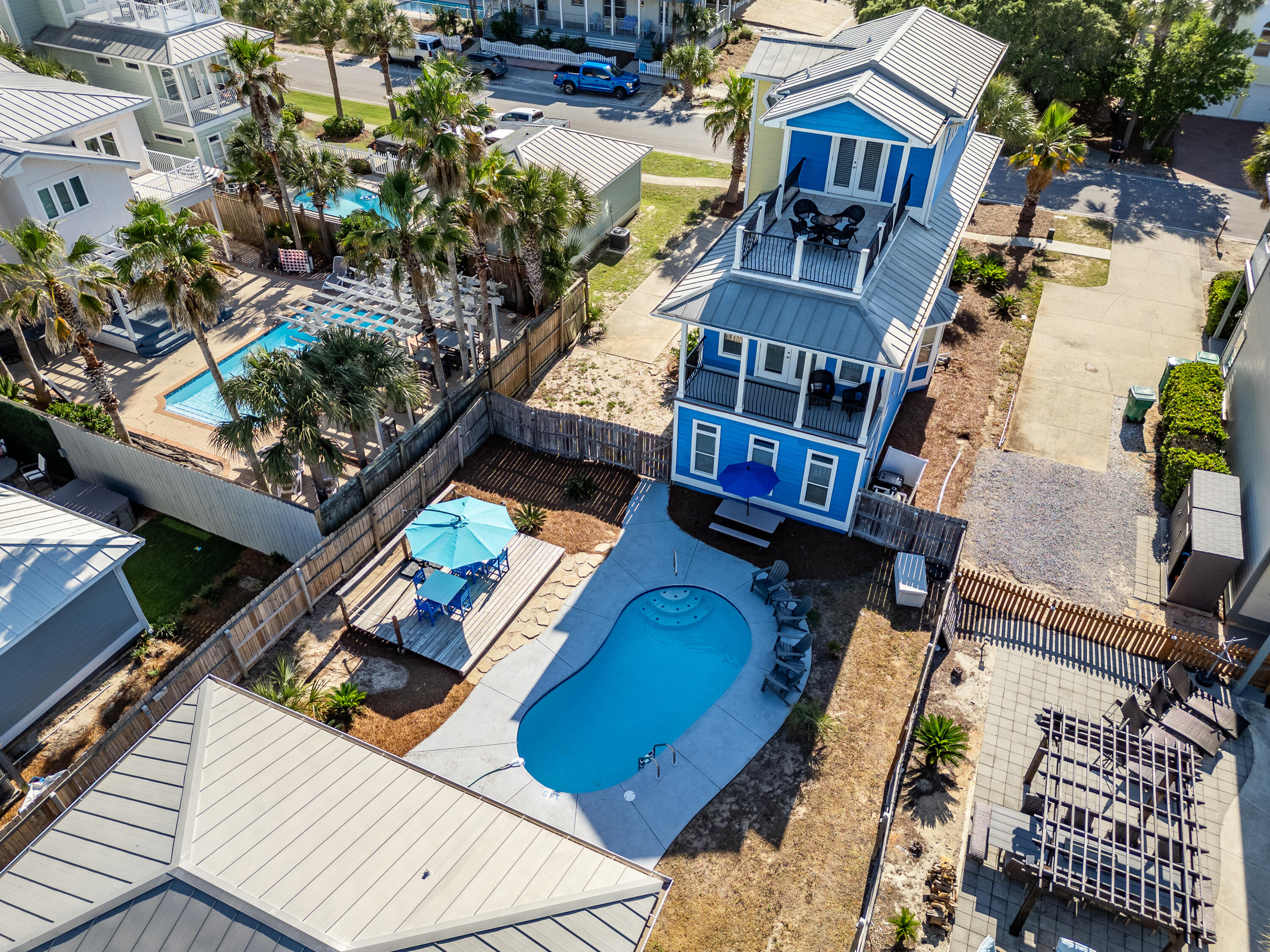 CRYSTAL BEACH - Residential