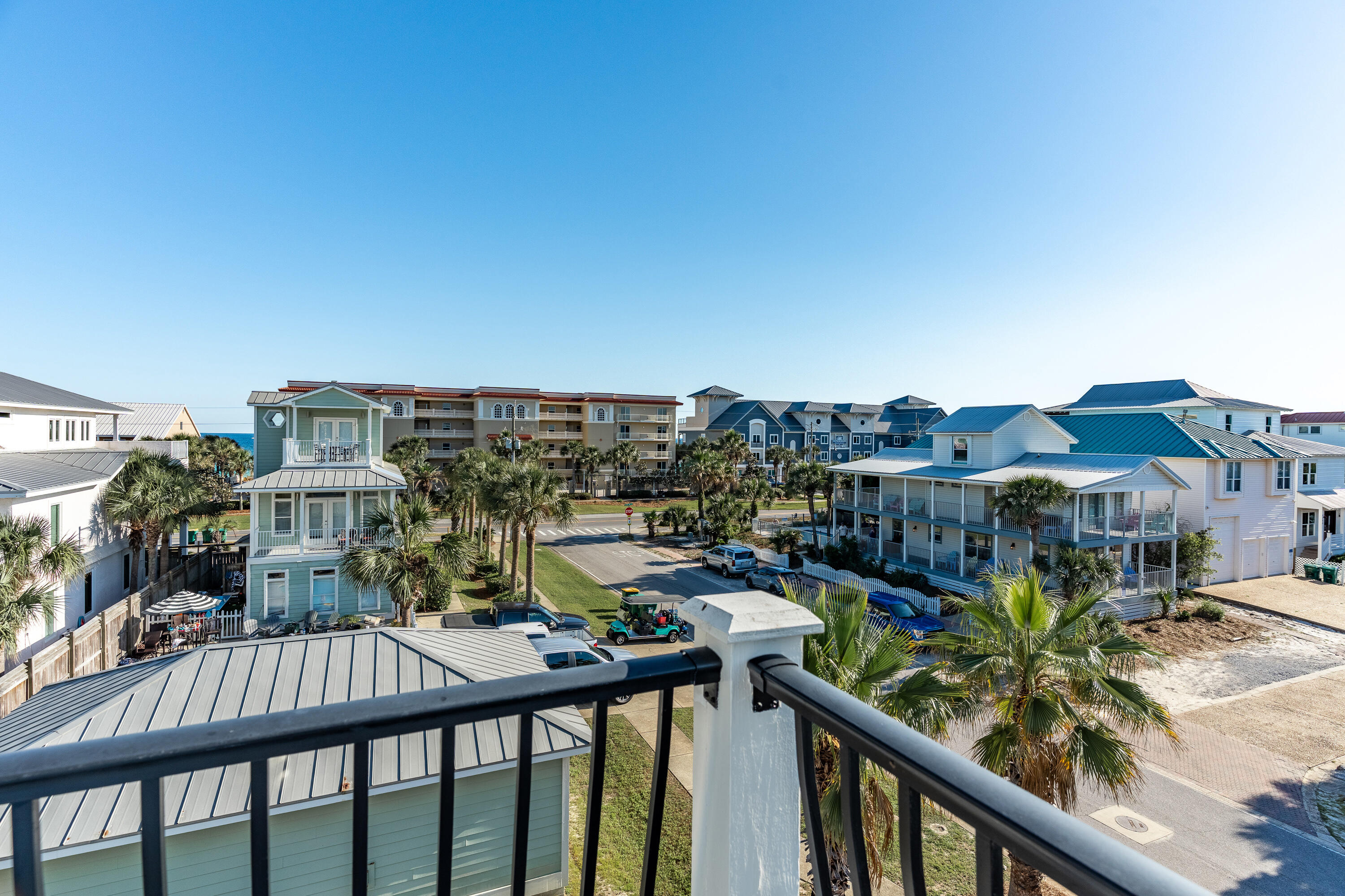 CRYSTAL BEACH - Residential