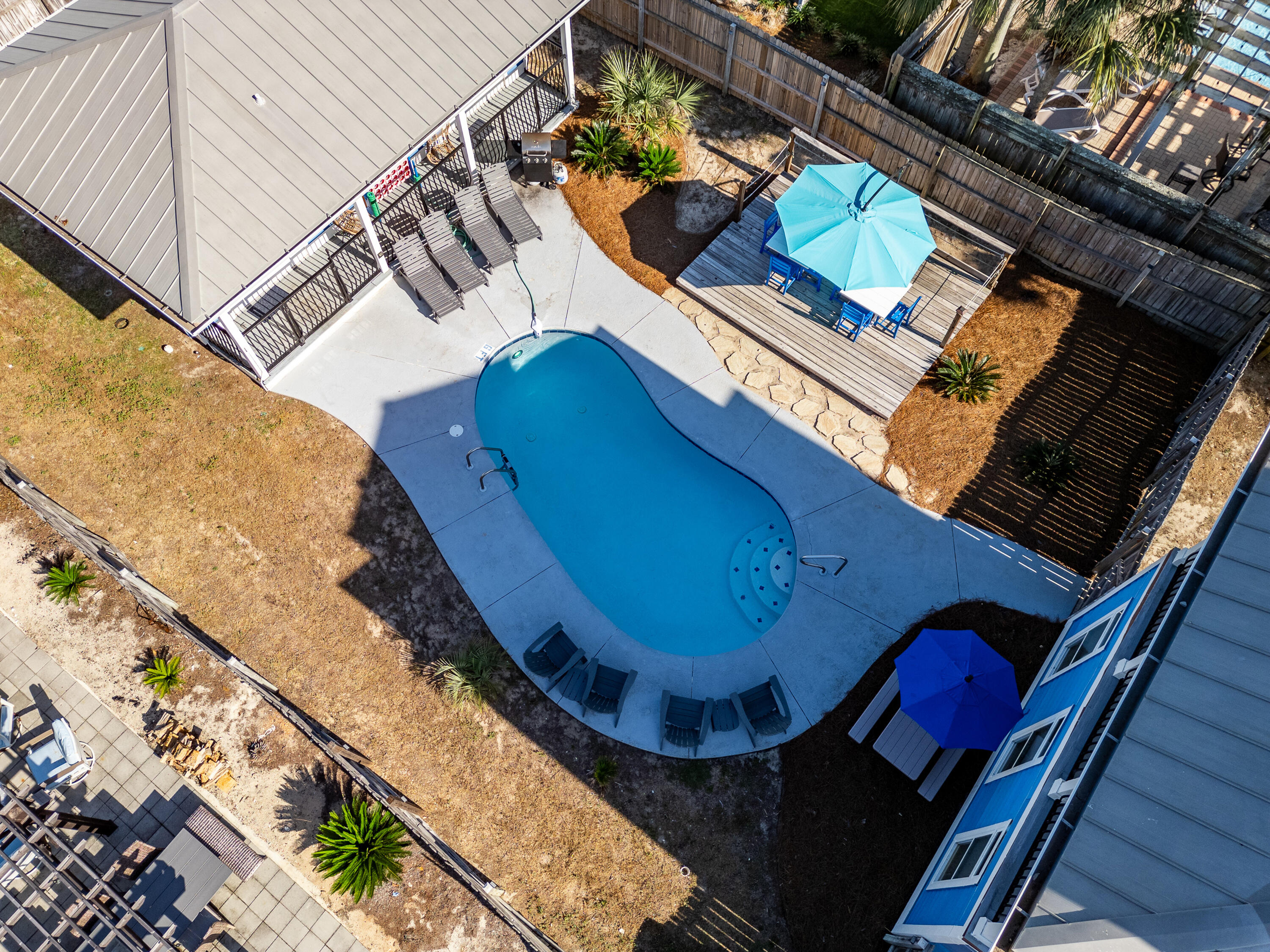 CRYSTAL BEACH - Residential