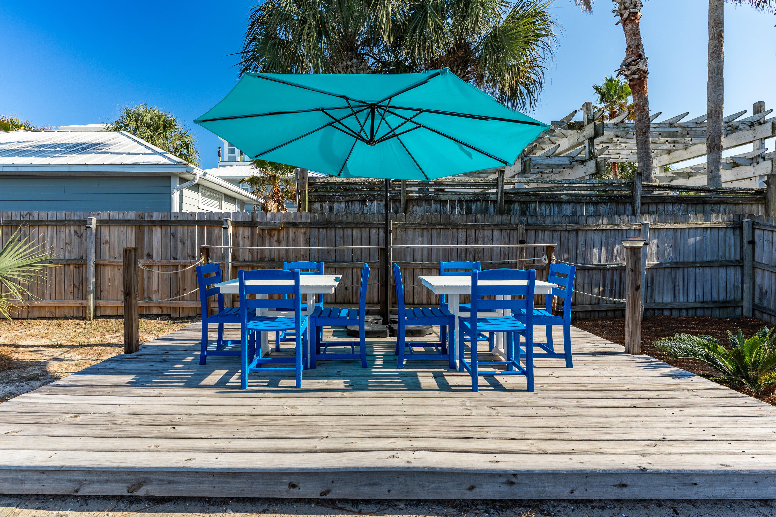CRYSTAL BEACH - Residential