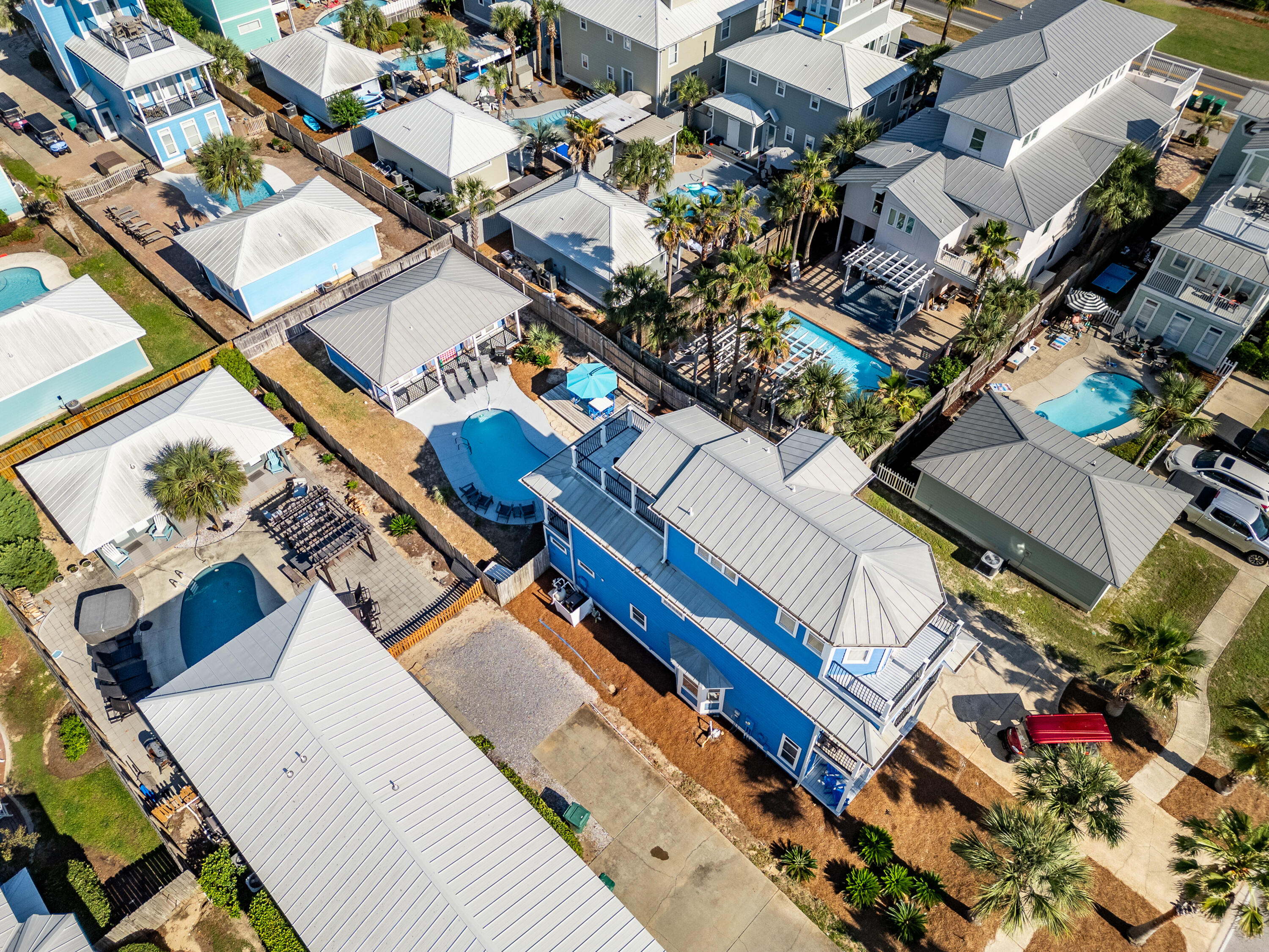 CRYSTAL BEACH - Residential