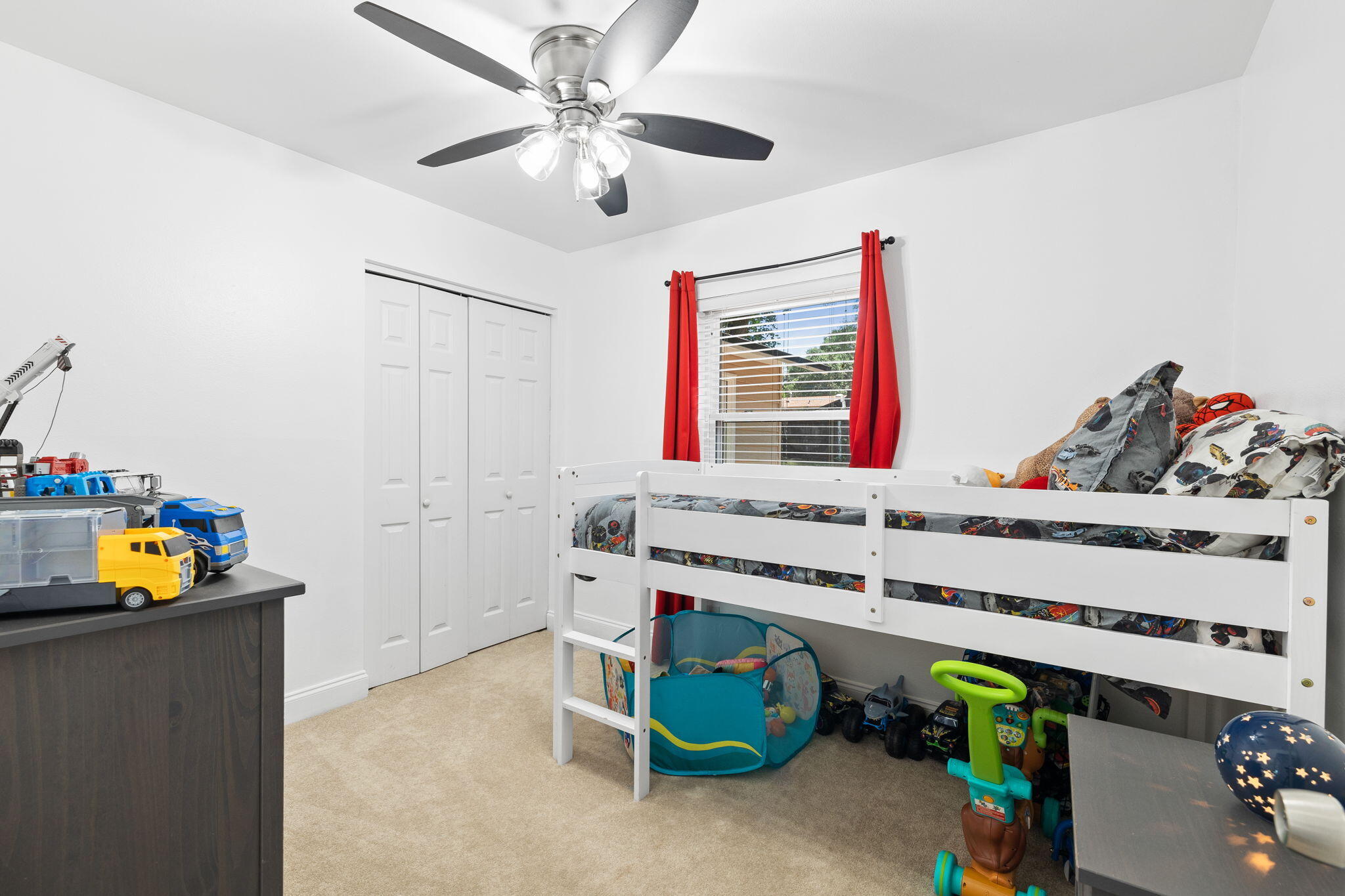 VALPARAISO PLAT 16 - Residential