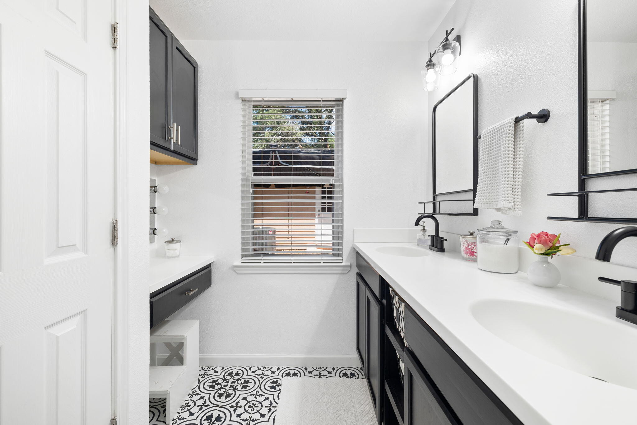 VALPARAISO PLAT 16 - Residential