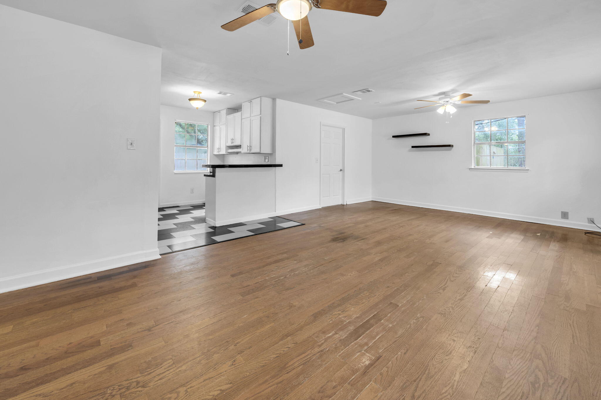 1020 PINETREE RD - Residential Lease