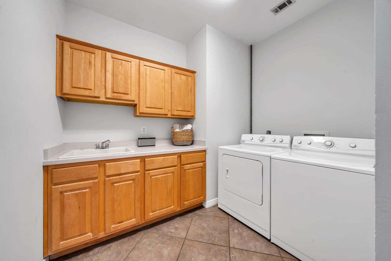 KELLY PLANTATION S/D PH 3 - Residential Lease