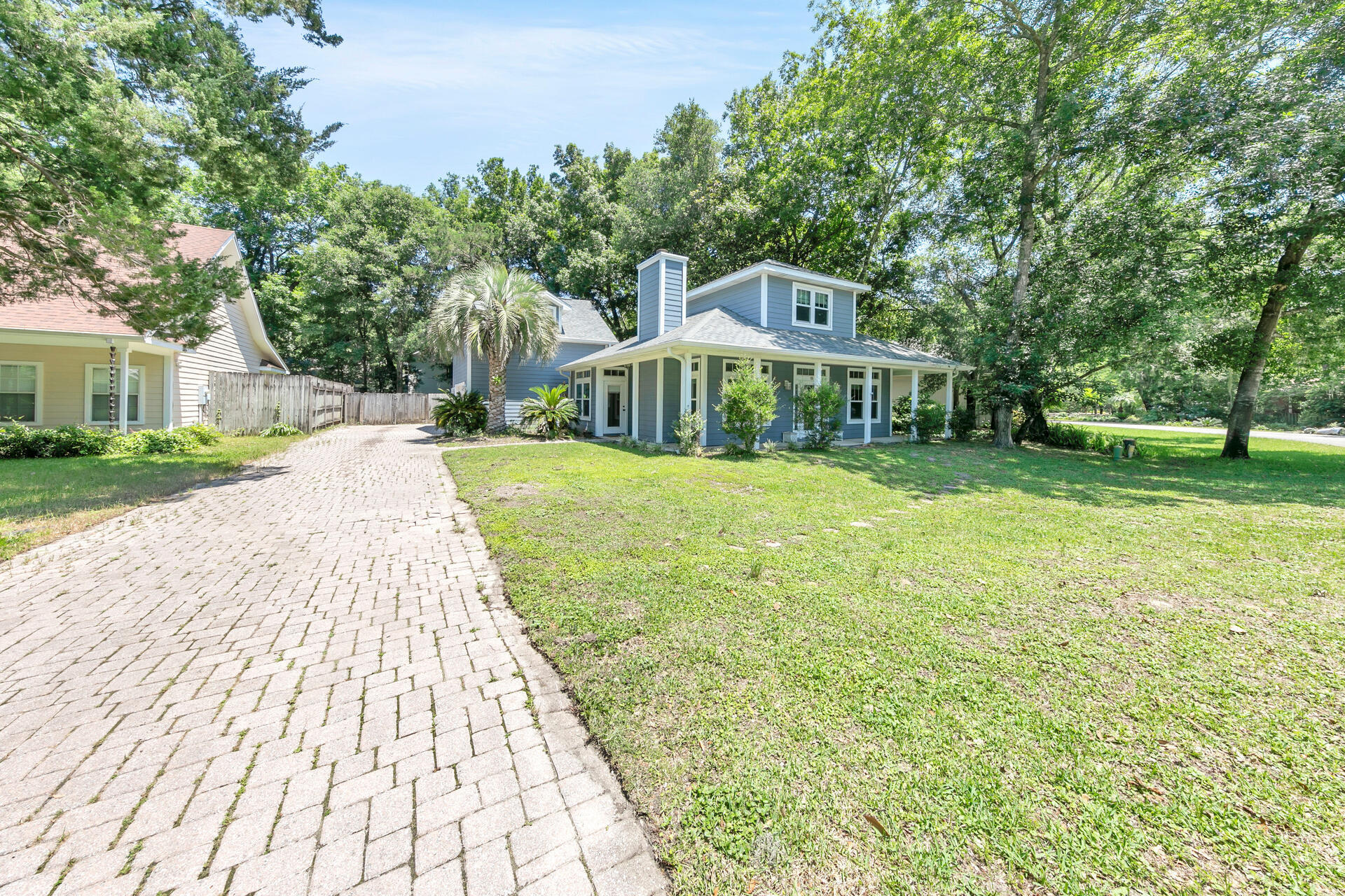 MOORES LANDING - Residential