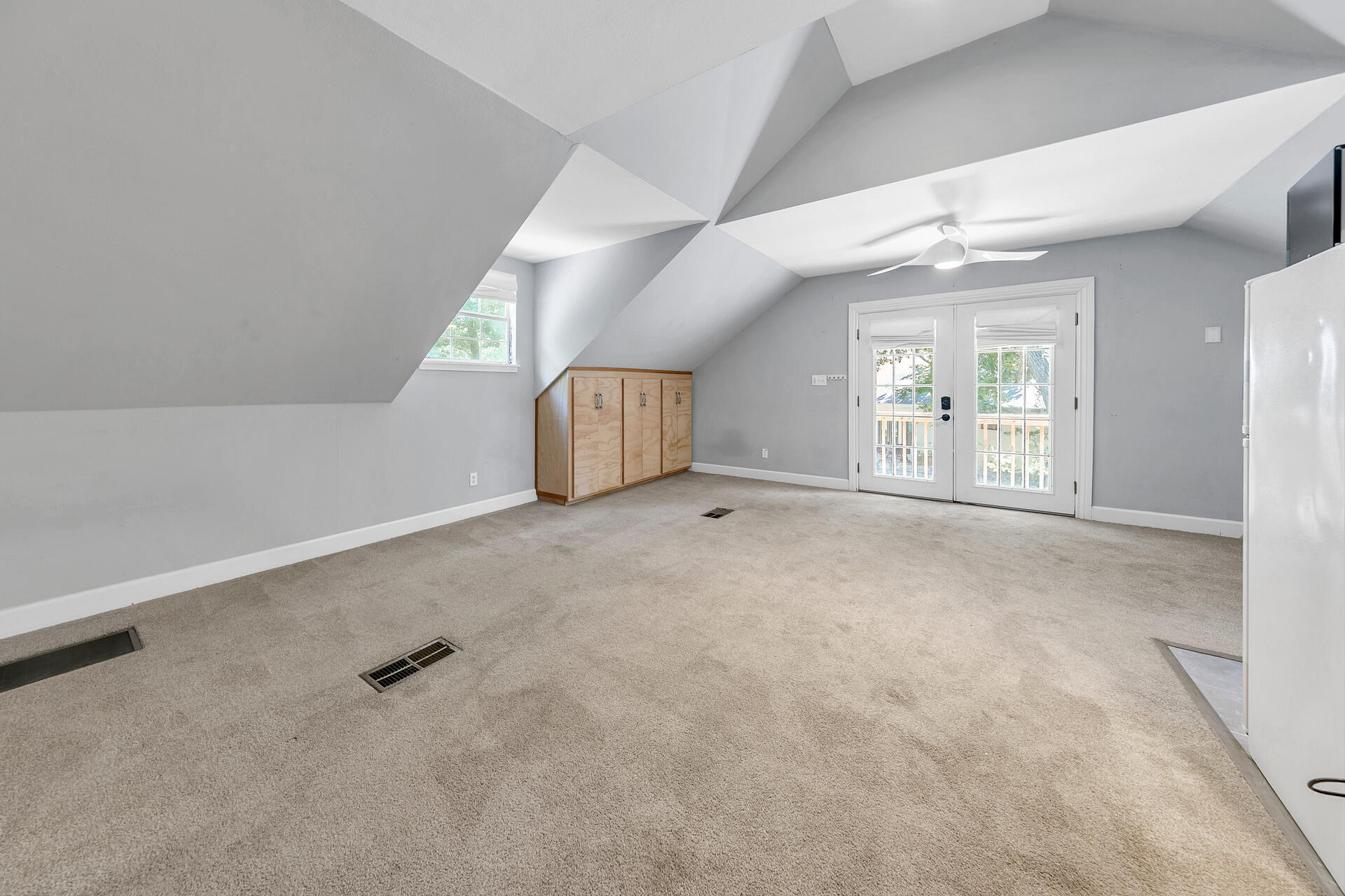 MOORES LANDING - Residential