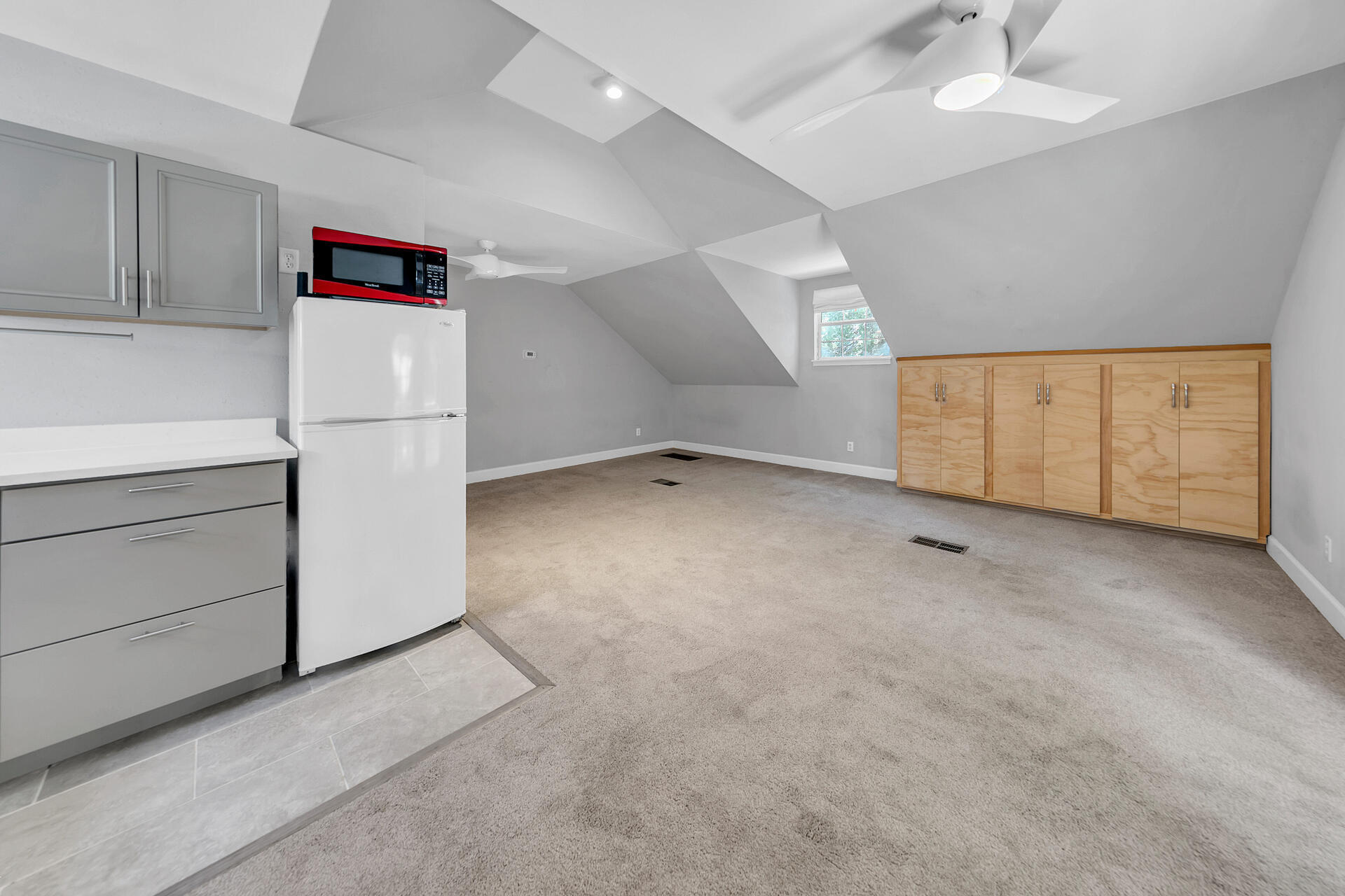 MOORES LANDING - Residential