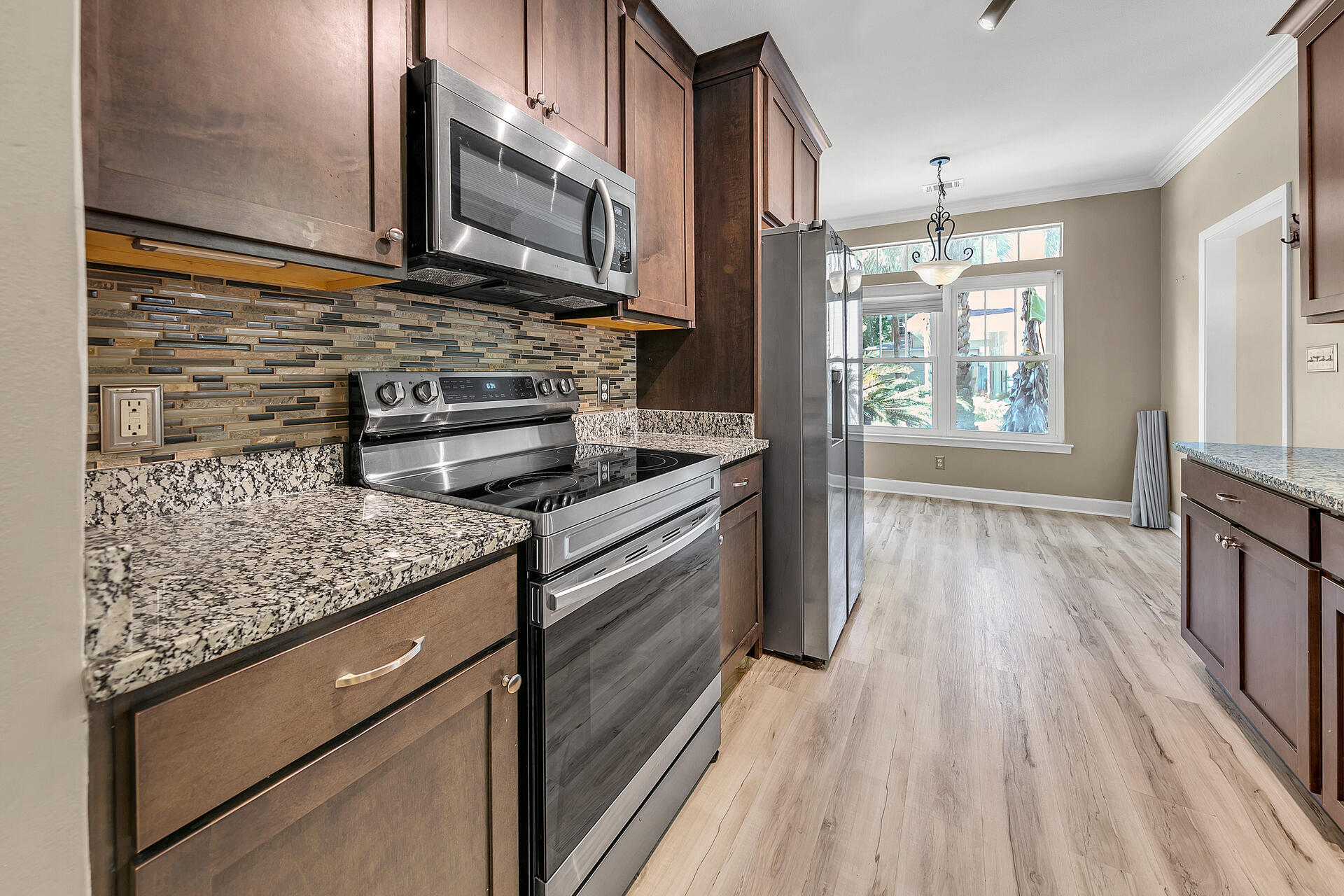 MOORES LANDING - Residential