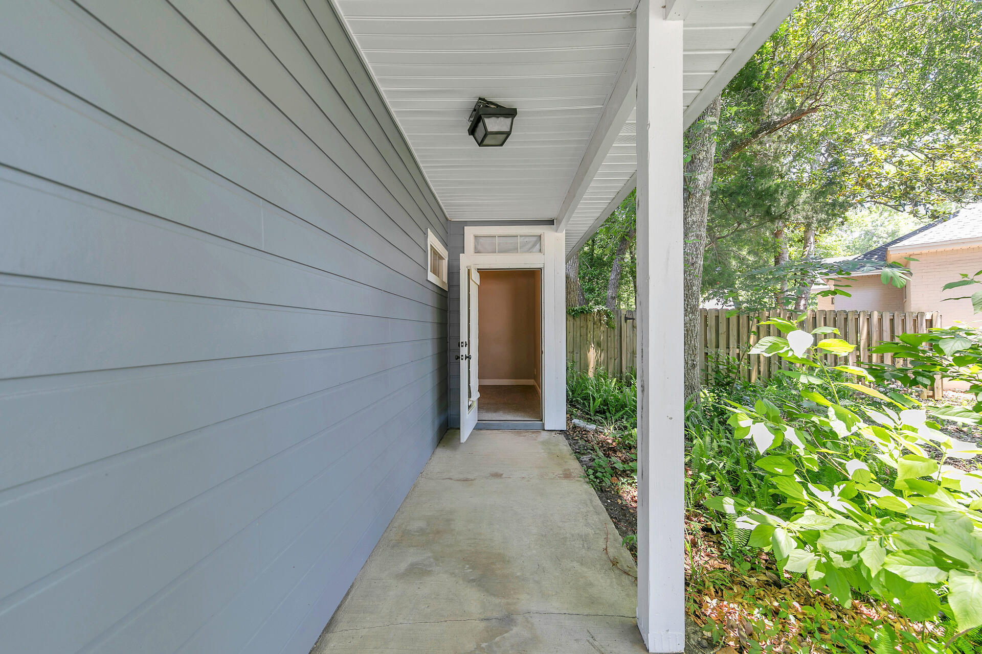 MOORES LANDING - Residential