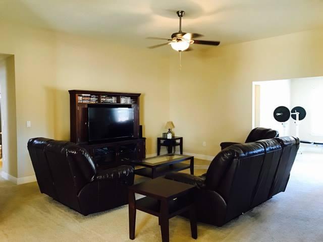 SILVER SPRINGS EST - Residential