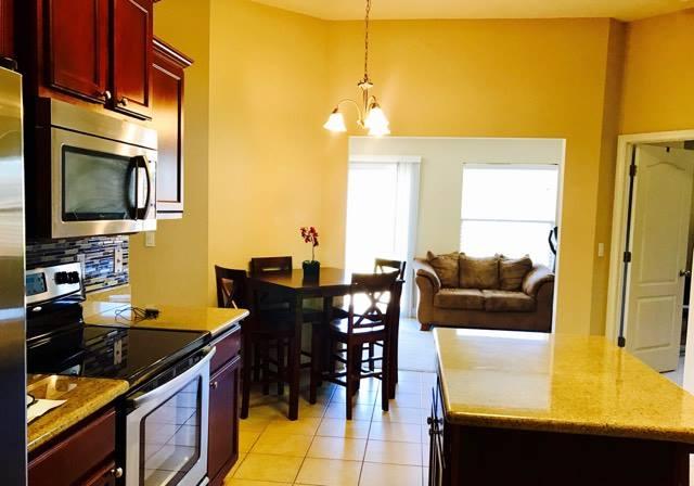 SILVER SPRINGS EST - Residential