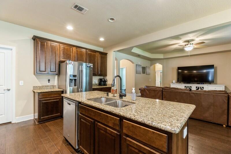 HAMMOCK BAY - Residential