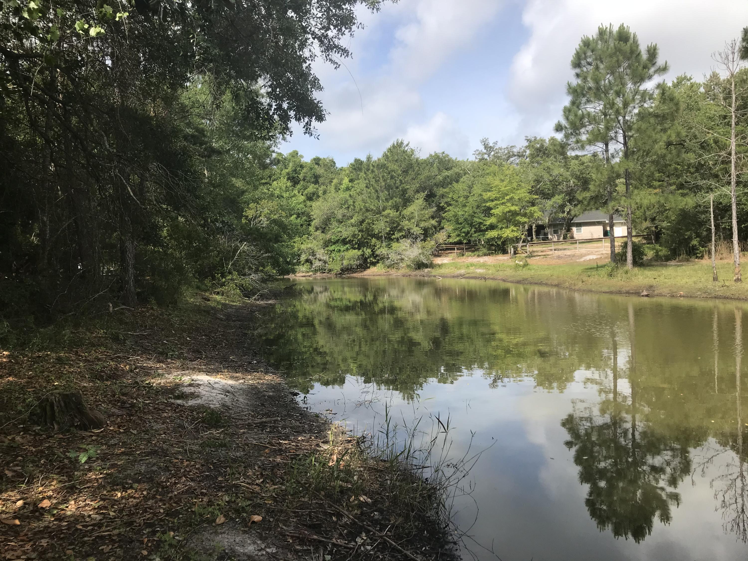 ROBLEDAL ESTATES UNIT 6 - Land