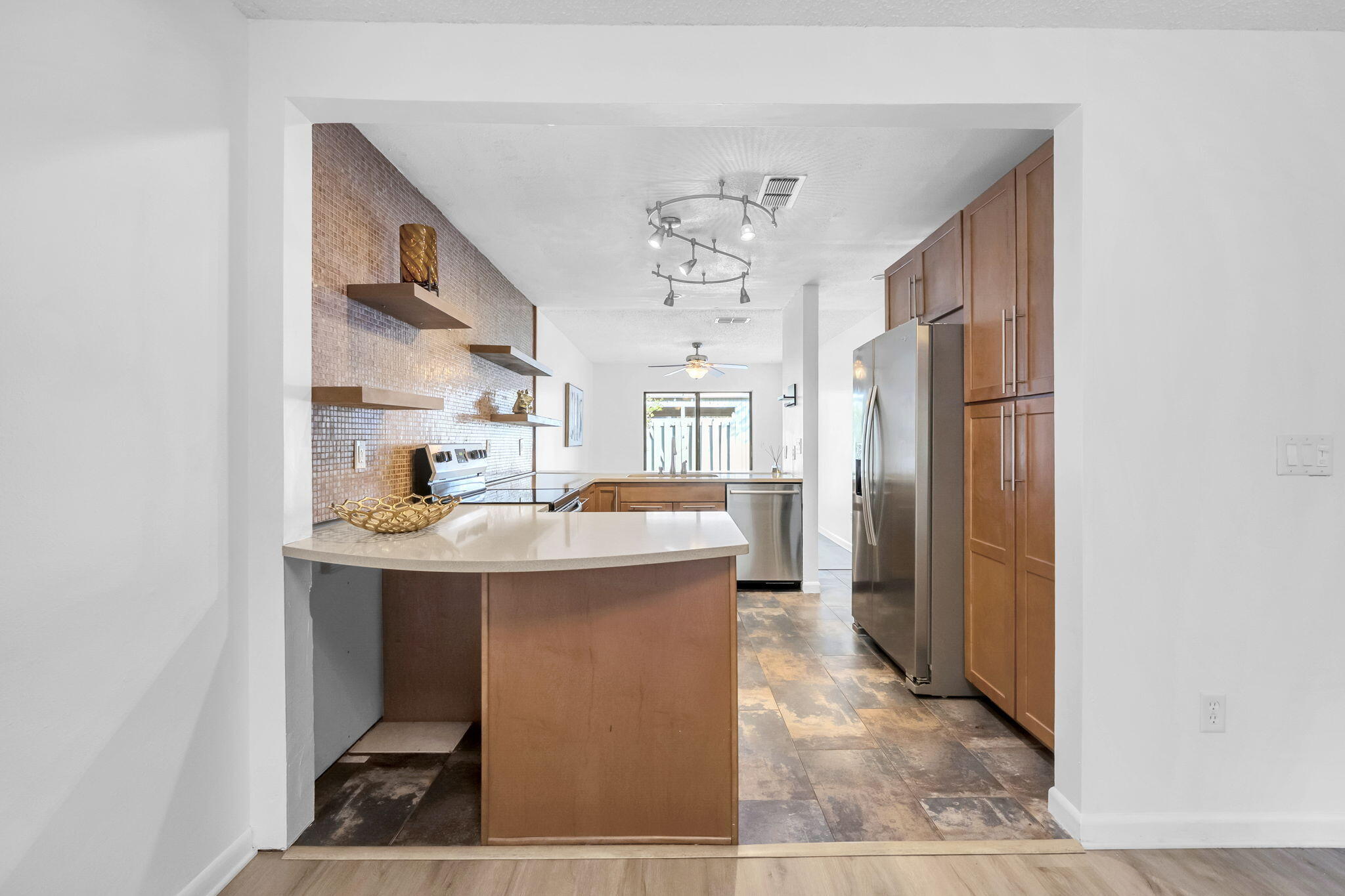 ROYAL OAK VILLAGE - Residential