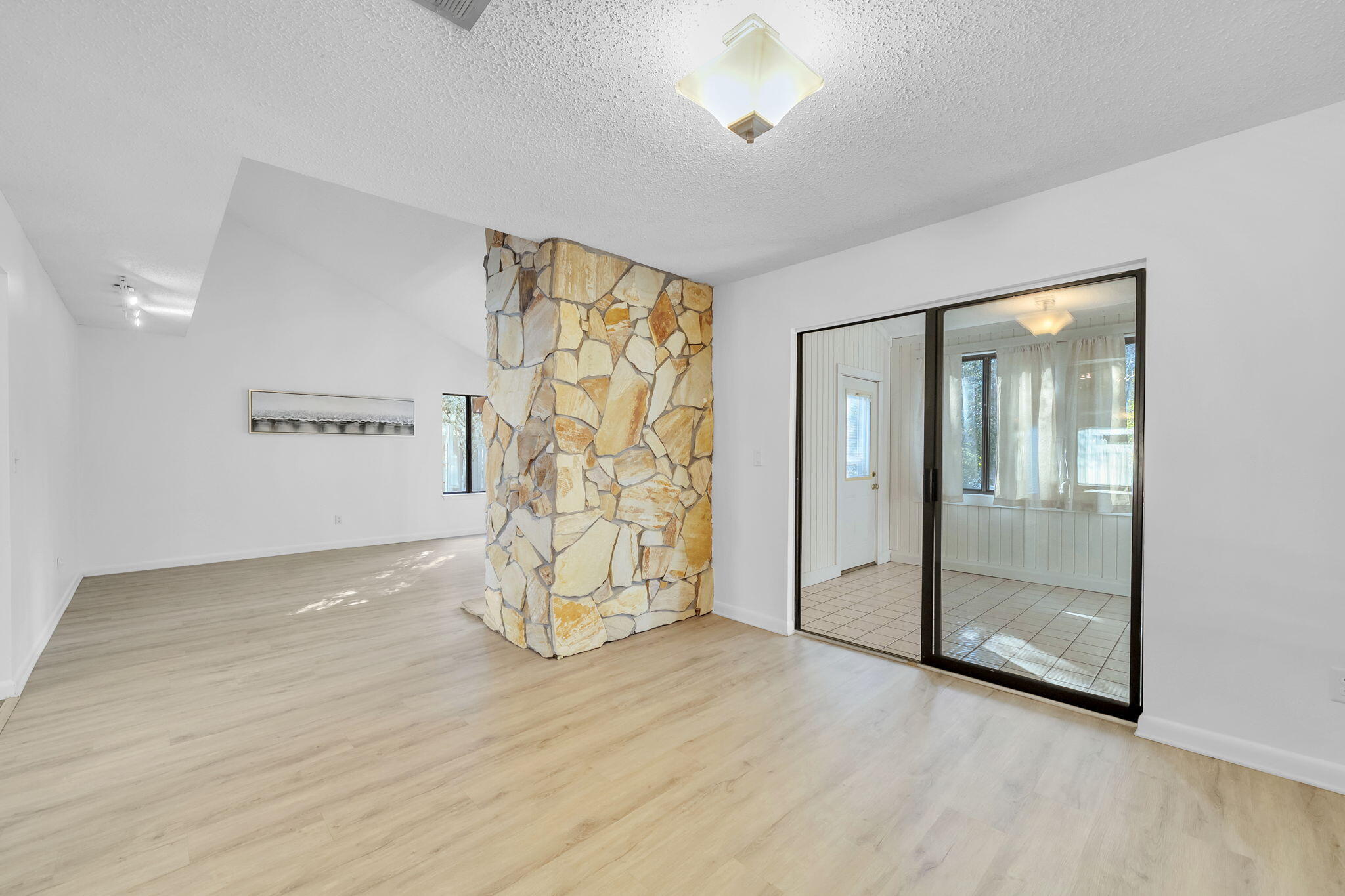 ROYAL OAK VILLAGE - Residential