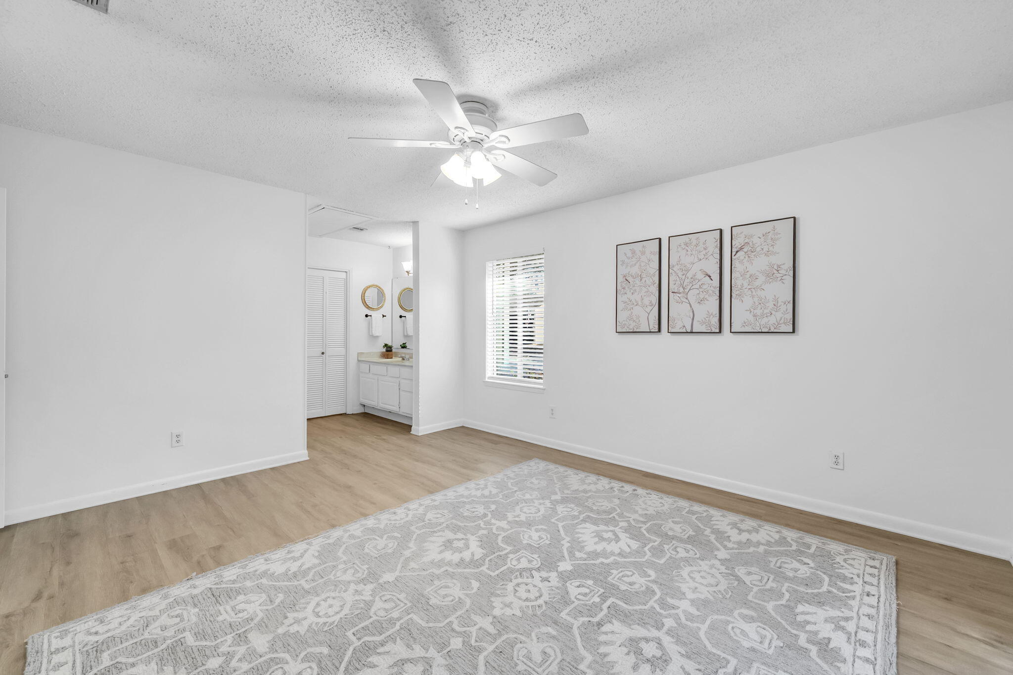 ROYAL OAK VILLAGE - Residential