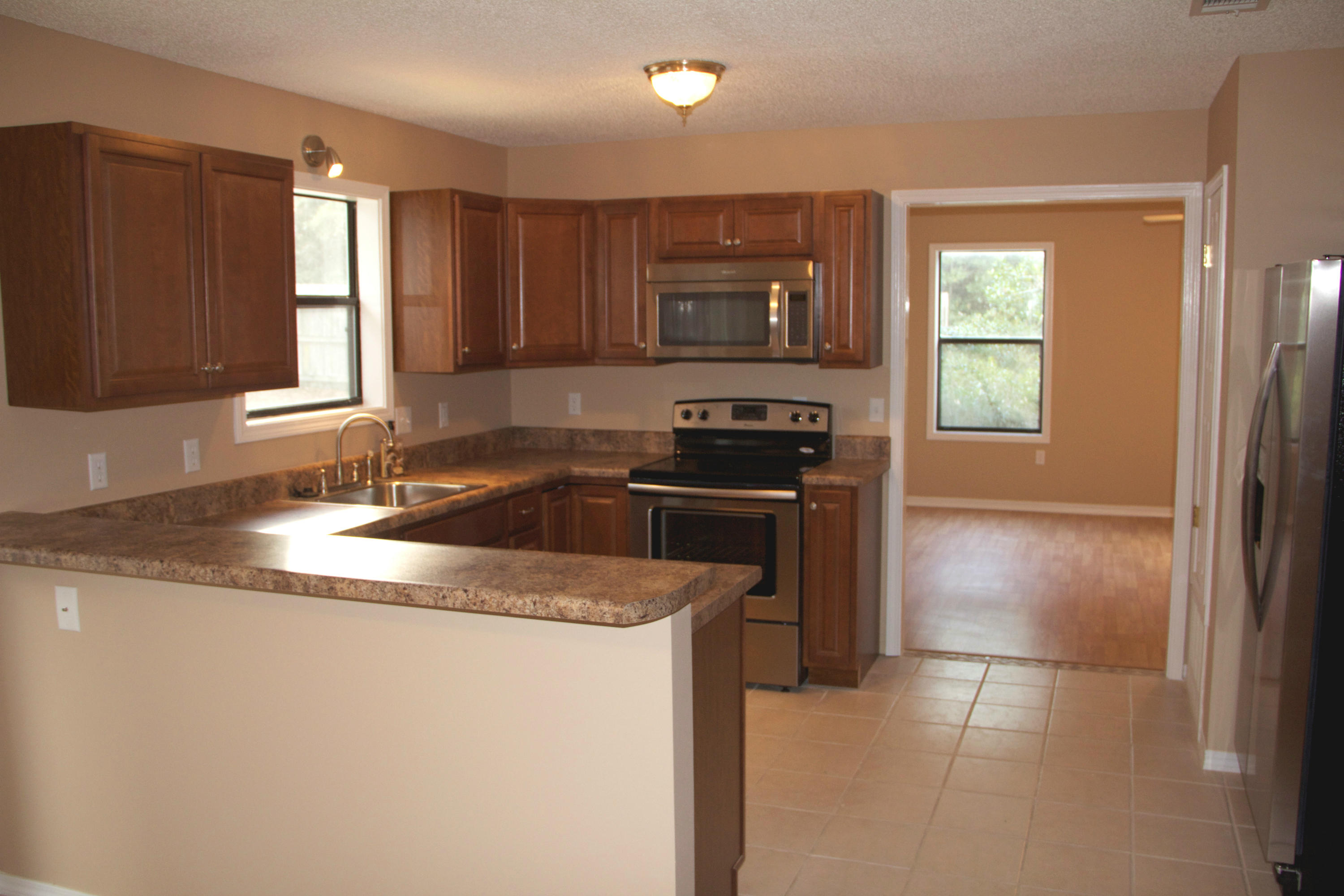 LANTERN RIDGE S/D PH 1 - Residential