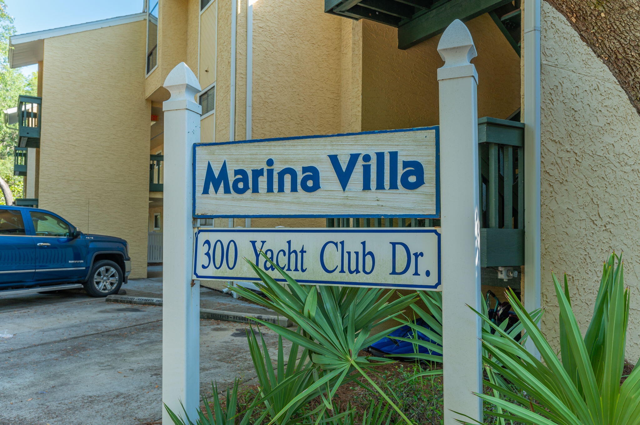 MARINA VILLAS CONDO AT BLUEWATER BAY - Residential Lease