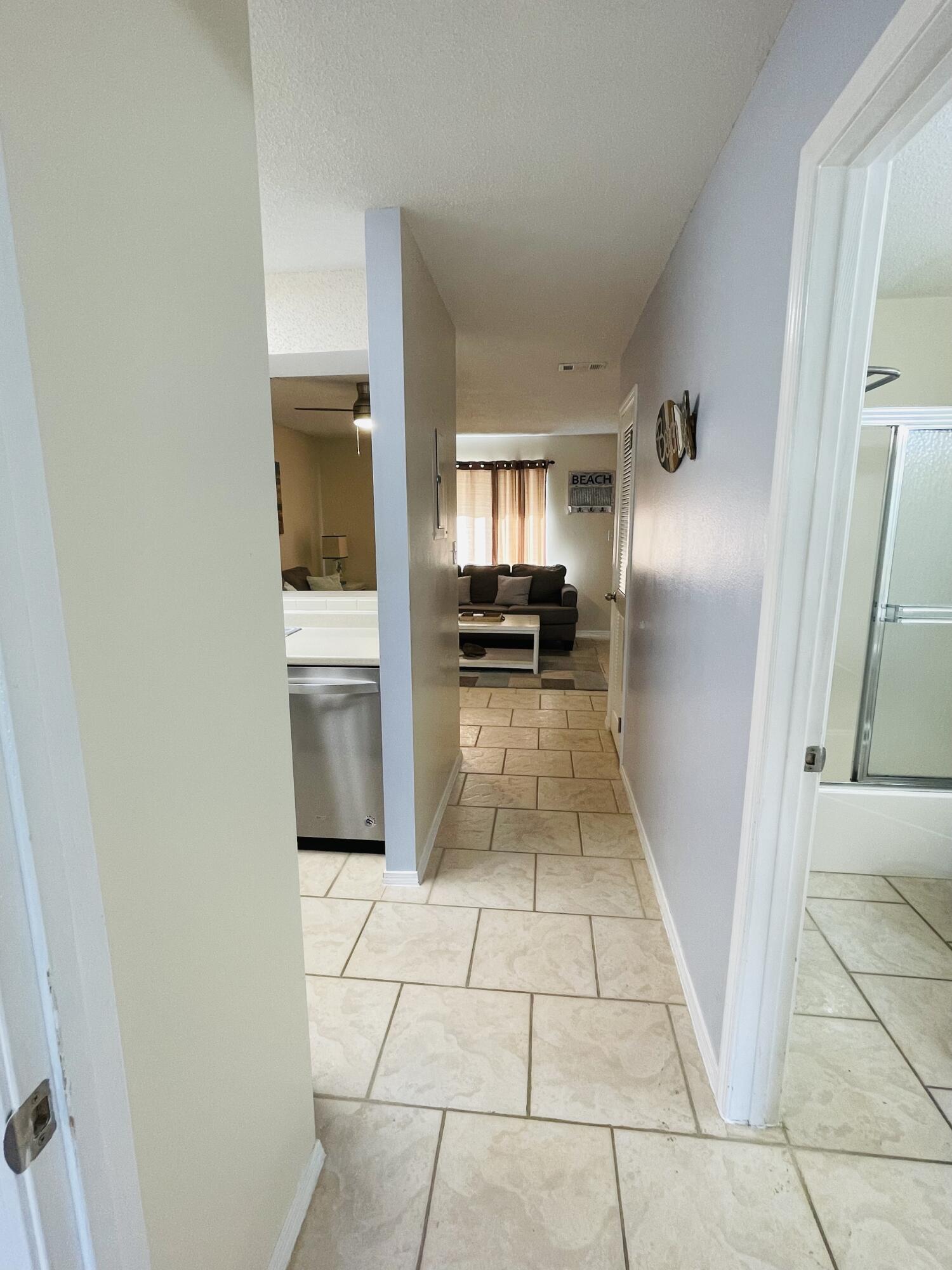 SANDPRINTS CONDO - Residential