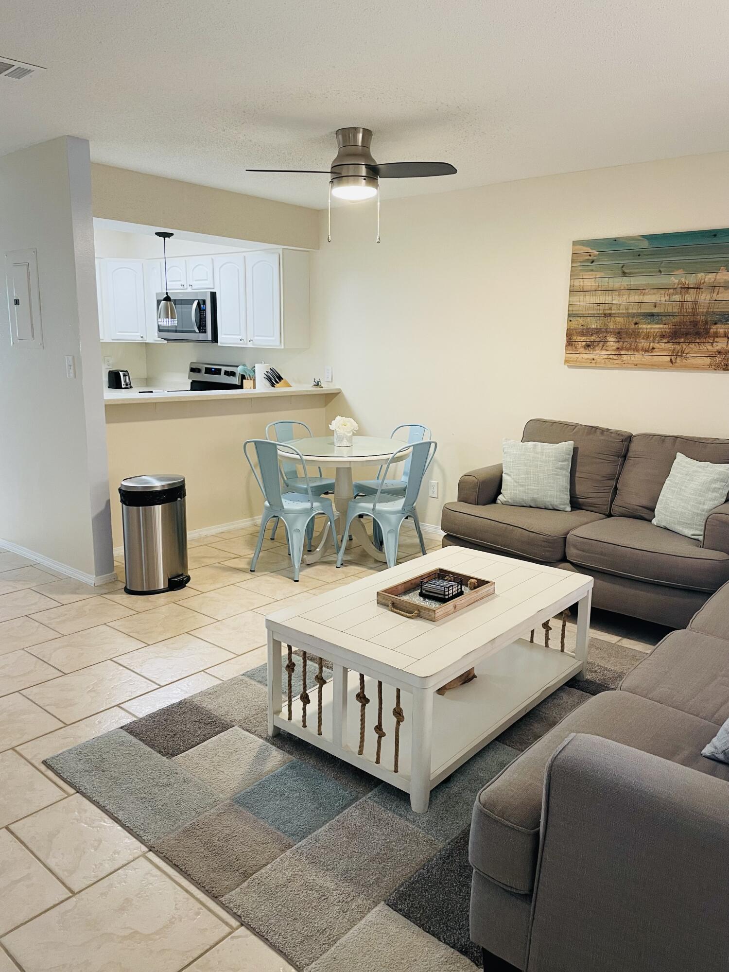 SANDPRINTS CONDO - Residential