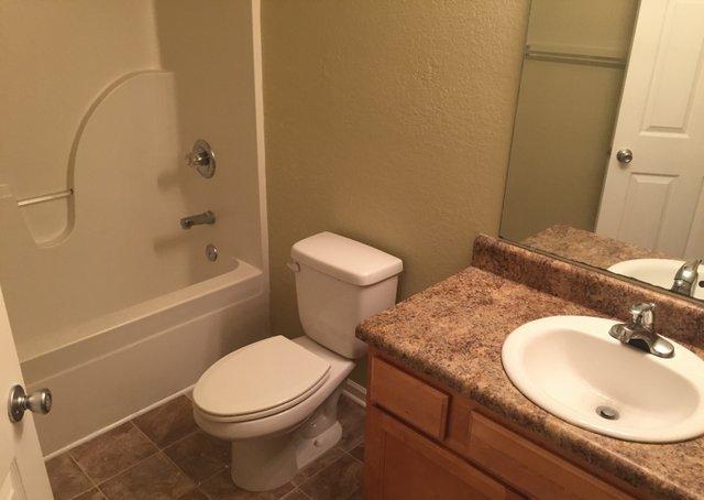 QUAIL HOLLOW - Residential