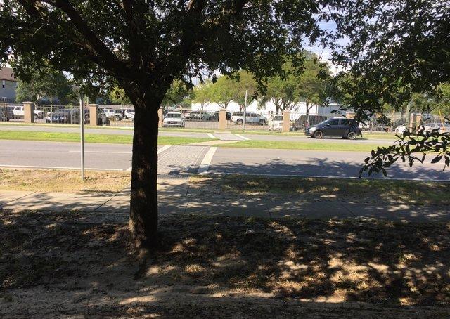 QUAIL HOLLOW - Residential