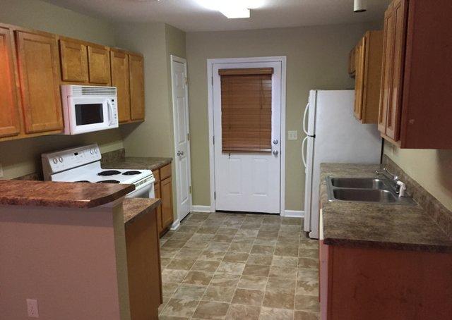 QUAIL HOLLOW - Residential