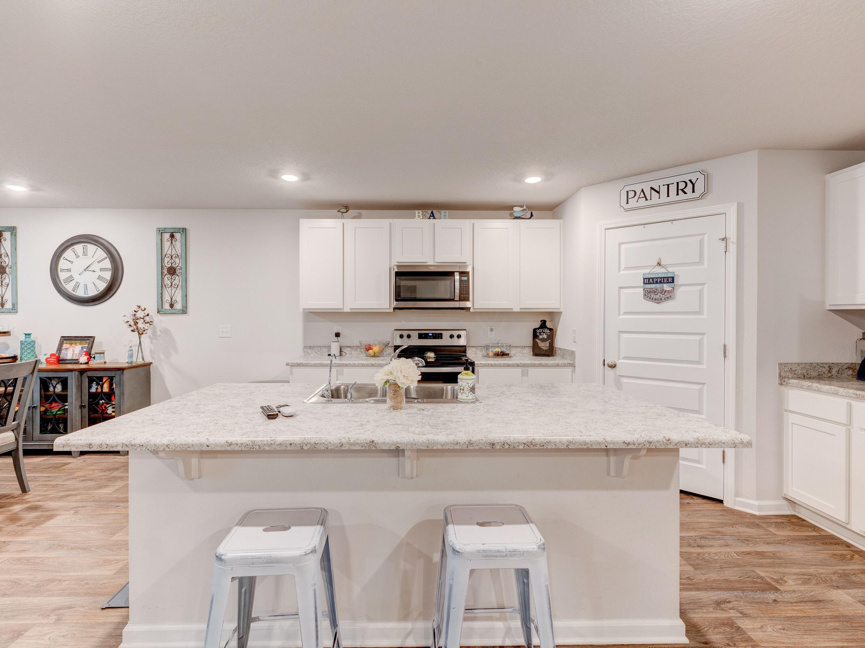 HAMMOCK BAY - MILL COTTAGES - Residential