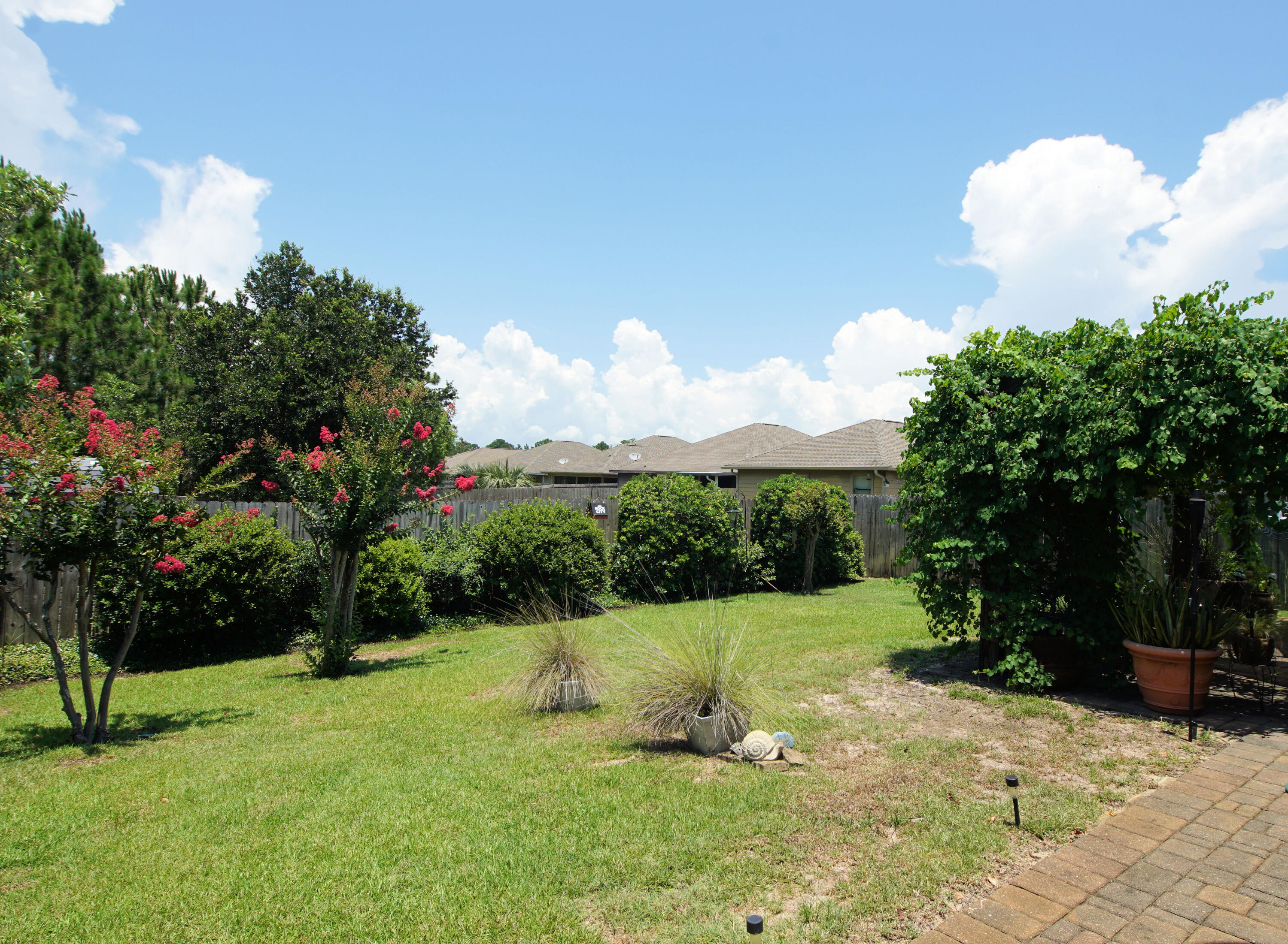 COTTAGES AT EAST RIVER - Residential