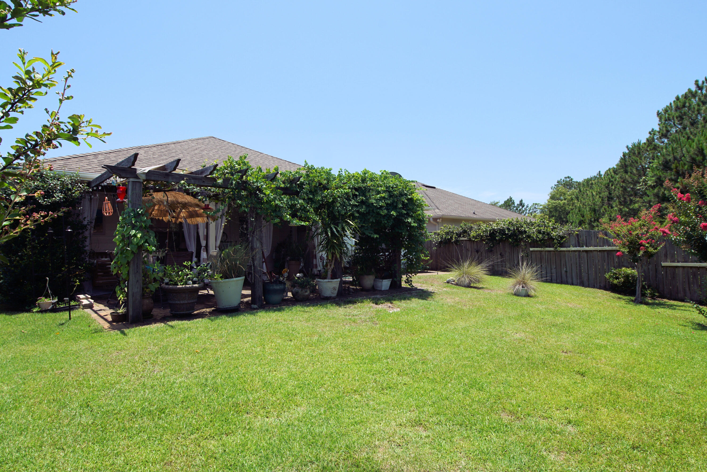 COTTAGES AT EAST RIVER - Residential