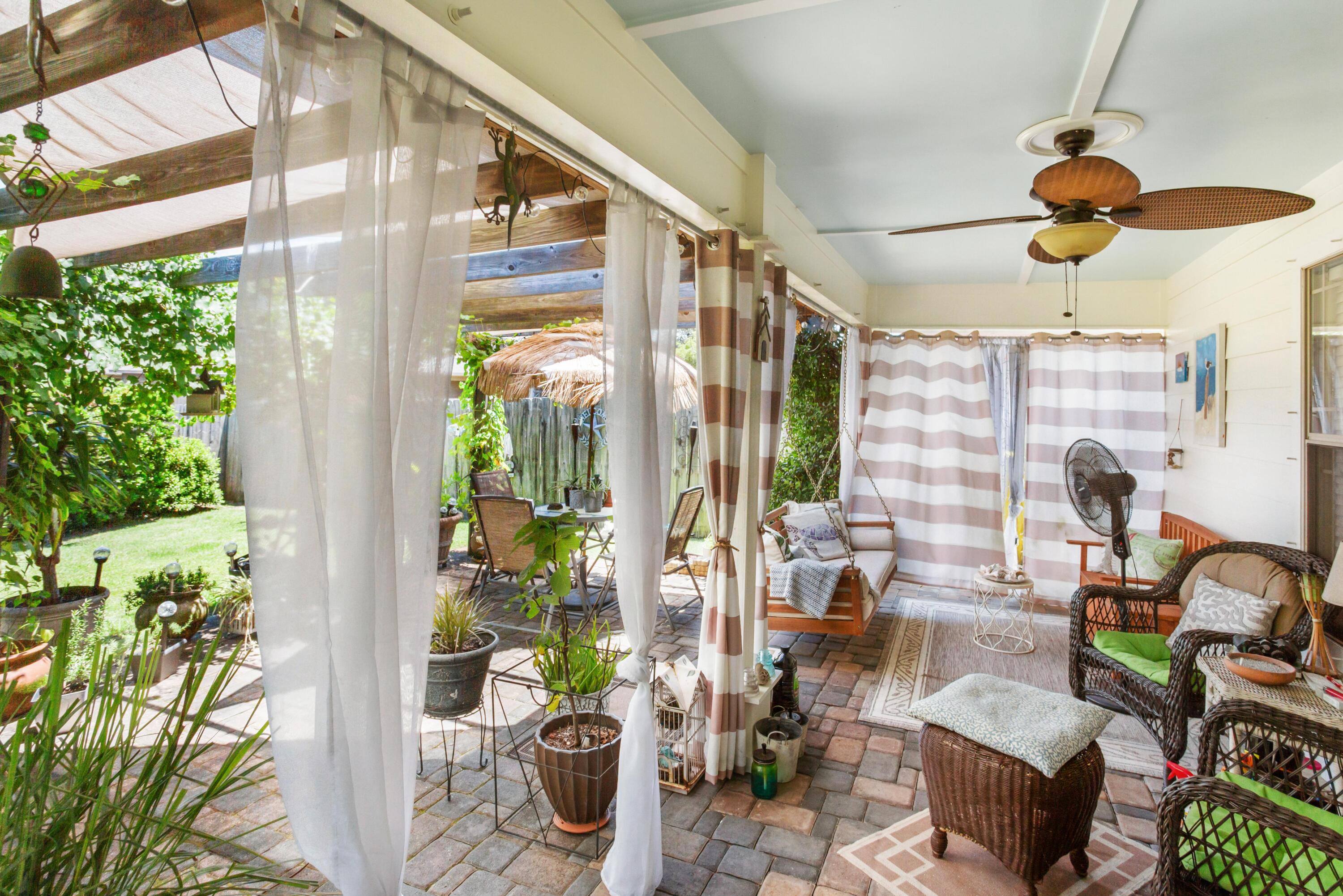 COTTAGES AT EAST RIVER - Residential