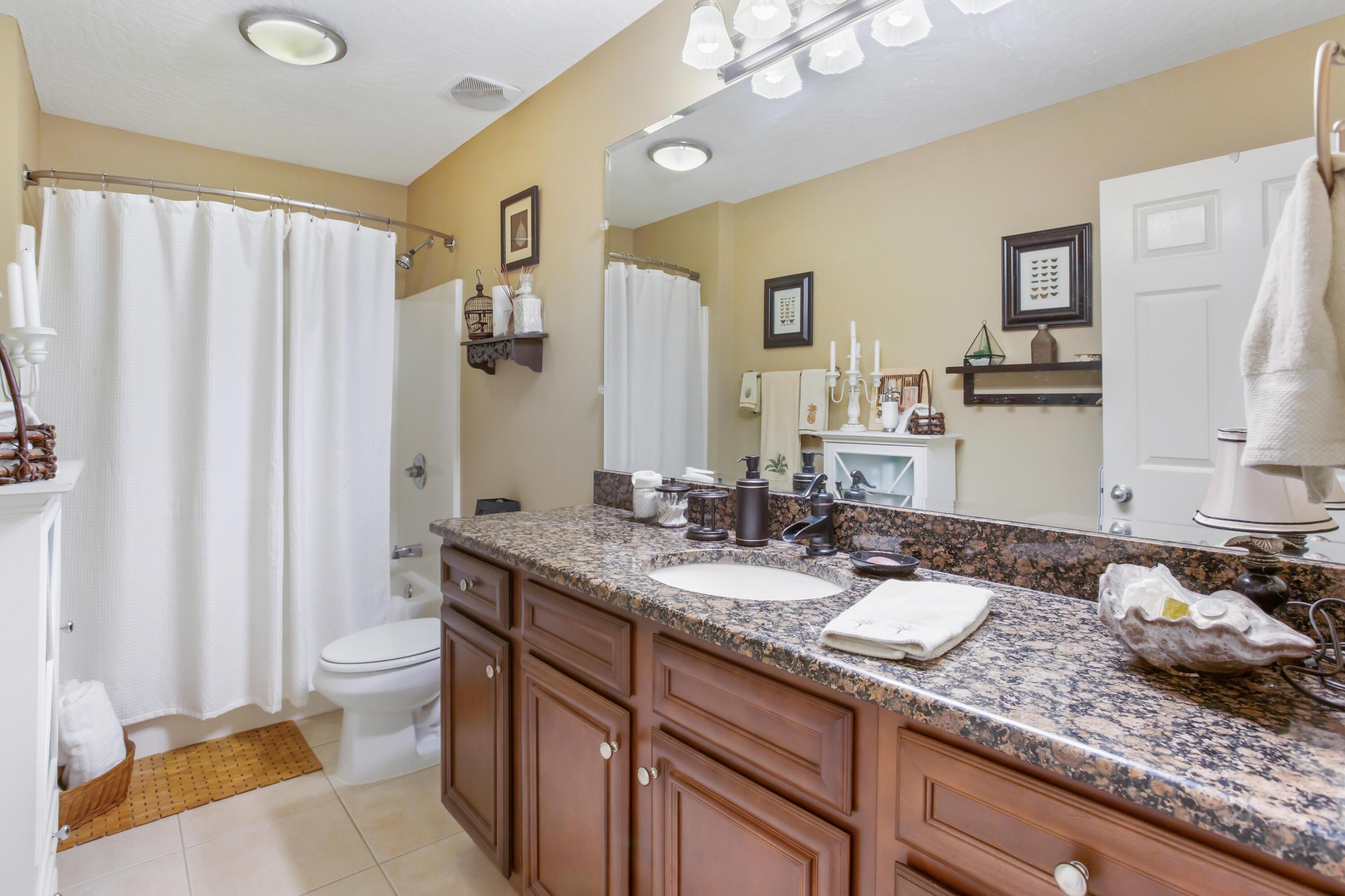 COTTAGES AT EAST RIVER - Residential